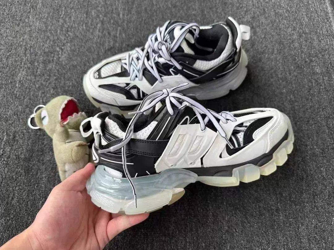 Balenciaga Balenciaga Track 36 Black White Panda Size US 5.5 / IT 35.5 - 4 Thumbnail