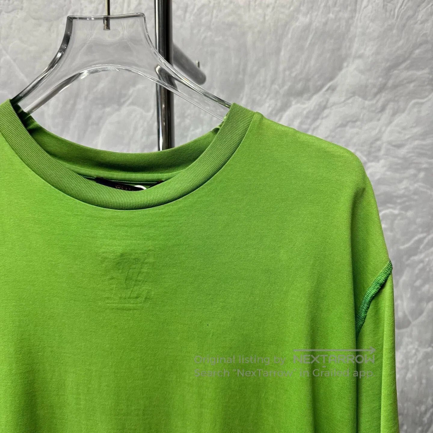 Louis Vuitton louis vuitton green embossed logo short sleeve tee. Size US XL / EU 56 / 4 - 2 Thumbnail