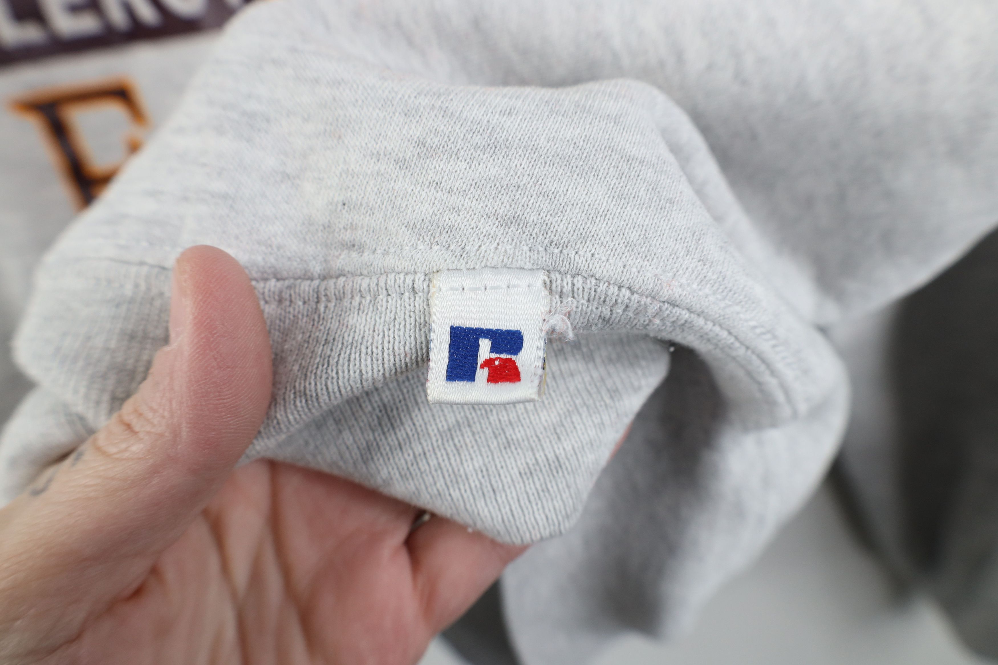 Russell Athletic Vintage 90s Russell Athletic Football Sweatshirt Gray USA Size US L / EU 52-54 / 3 - 5 Thumbnail