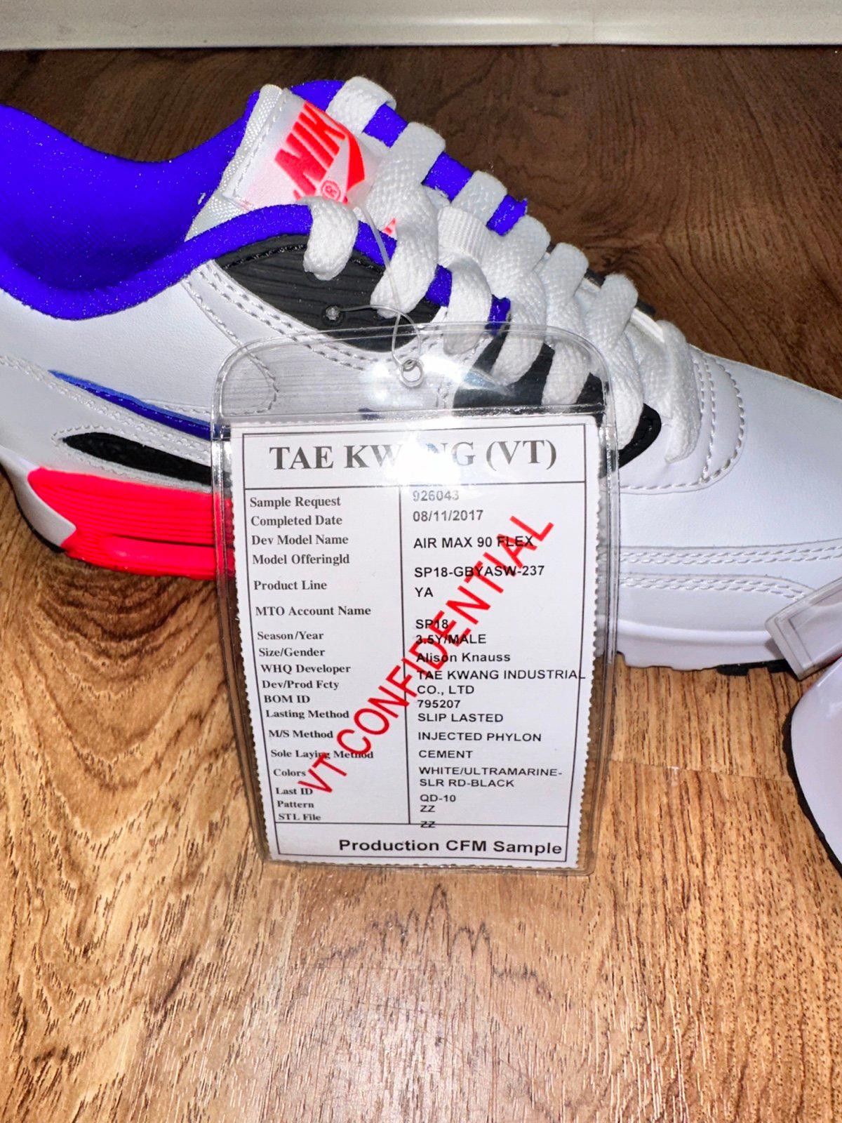 Nike Nike Air Max 90 Ultramarine Sample Size US 5 / EU 37 - 8 Thumbnail
