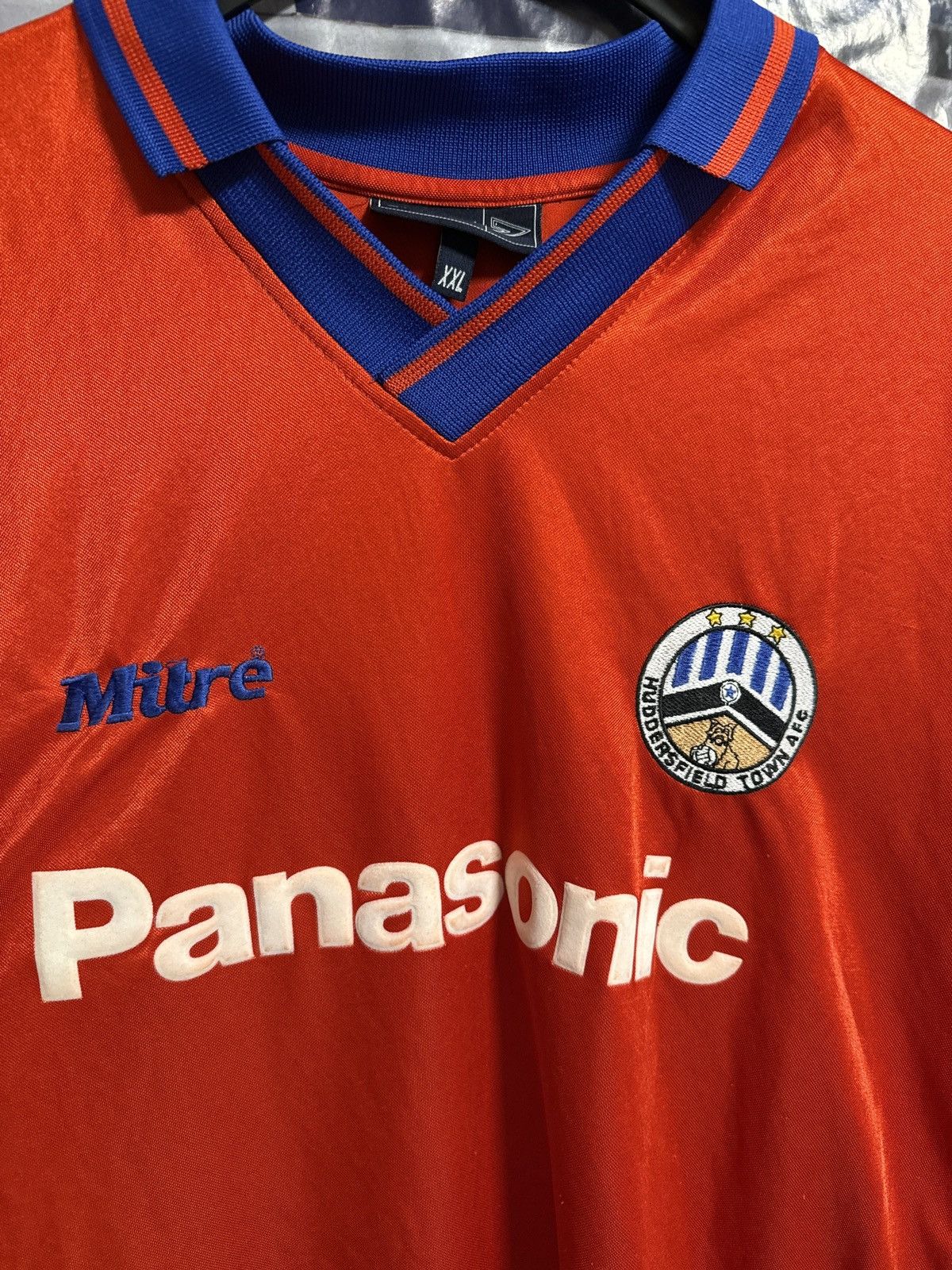 Vintage HUDDERSFIELD TOWN 2000 2001 AWAY JERSEY MITRE SIZE XXL Size US XXL / EU 58 / 5 - 2 Thumbnail