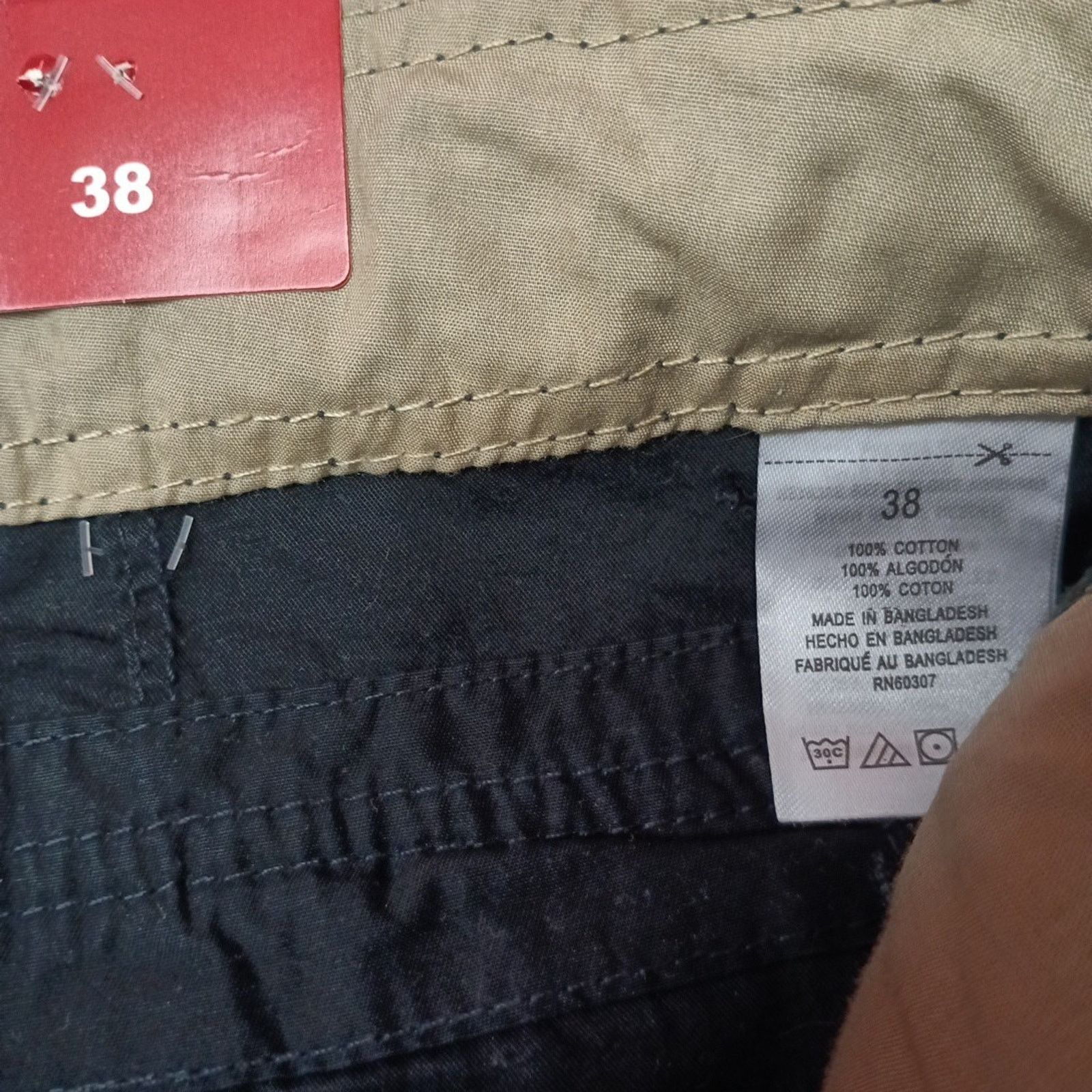 UNIONBAY Unionbay Men's Cordova Cargo Shorts Size 38 Black + Belt Size US 38 / EU 54 - 3 Thumbnail