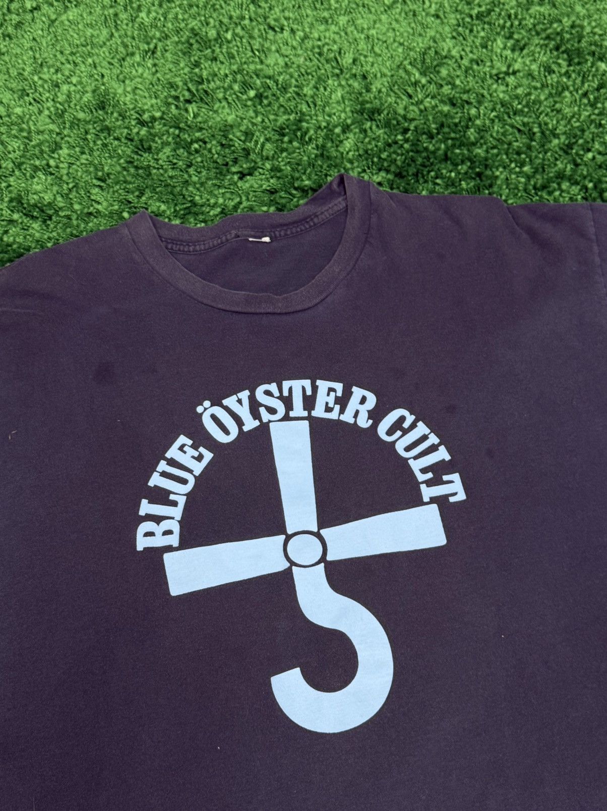 Vintage Vintage Blue Oyster Cult Tee Navy Logo SZ. XL 90s Band Size US XL / EU 56 / 4 - 3 Thumbnail