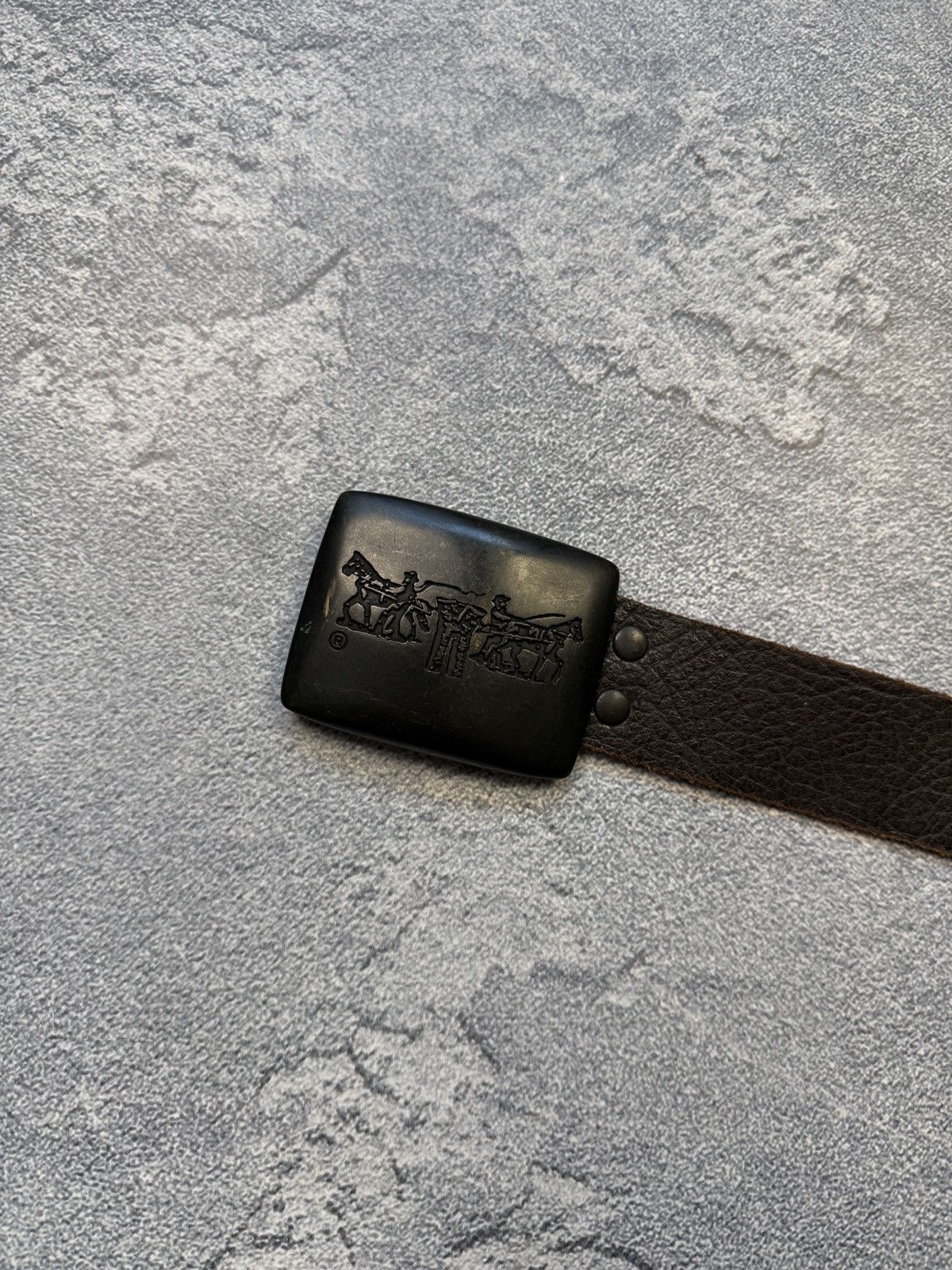 Levi's Vintage Levi’s Belt Big Logo Made in Italy Size 38 - 6 Thumbnail