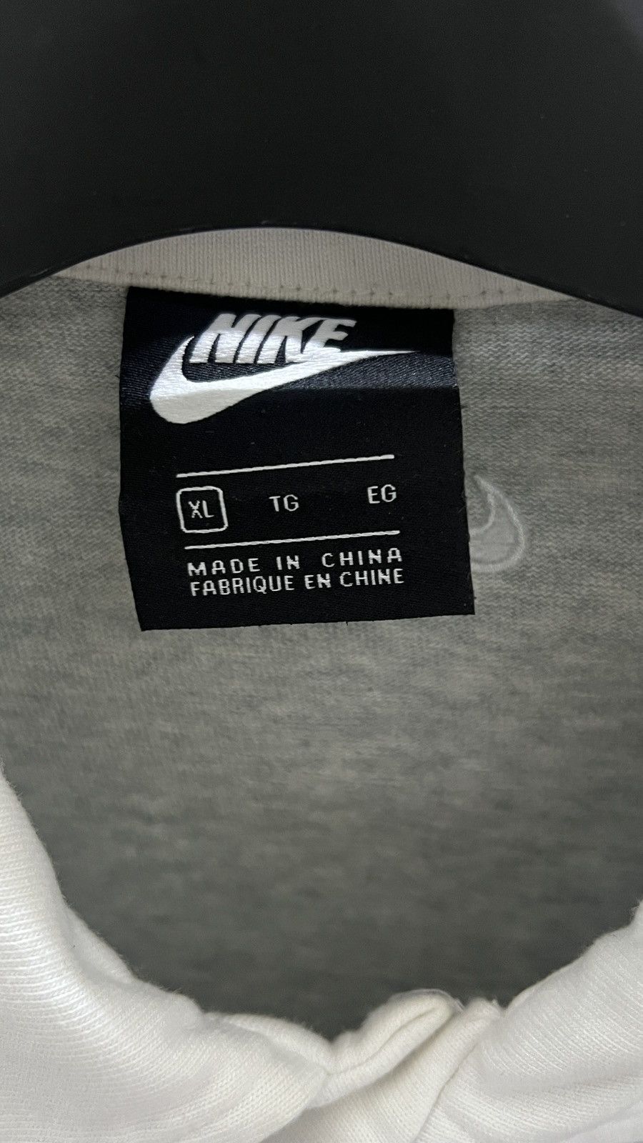 Nike NIKE SPORTSWEAR SWOOSH Size US L / EU 52-54 / 3 - 4 Thumbnail