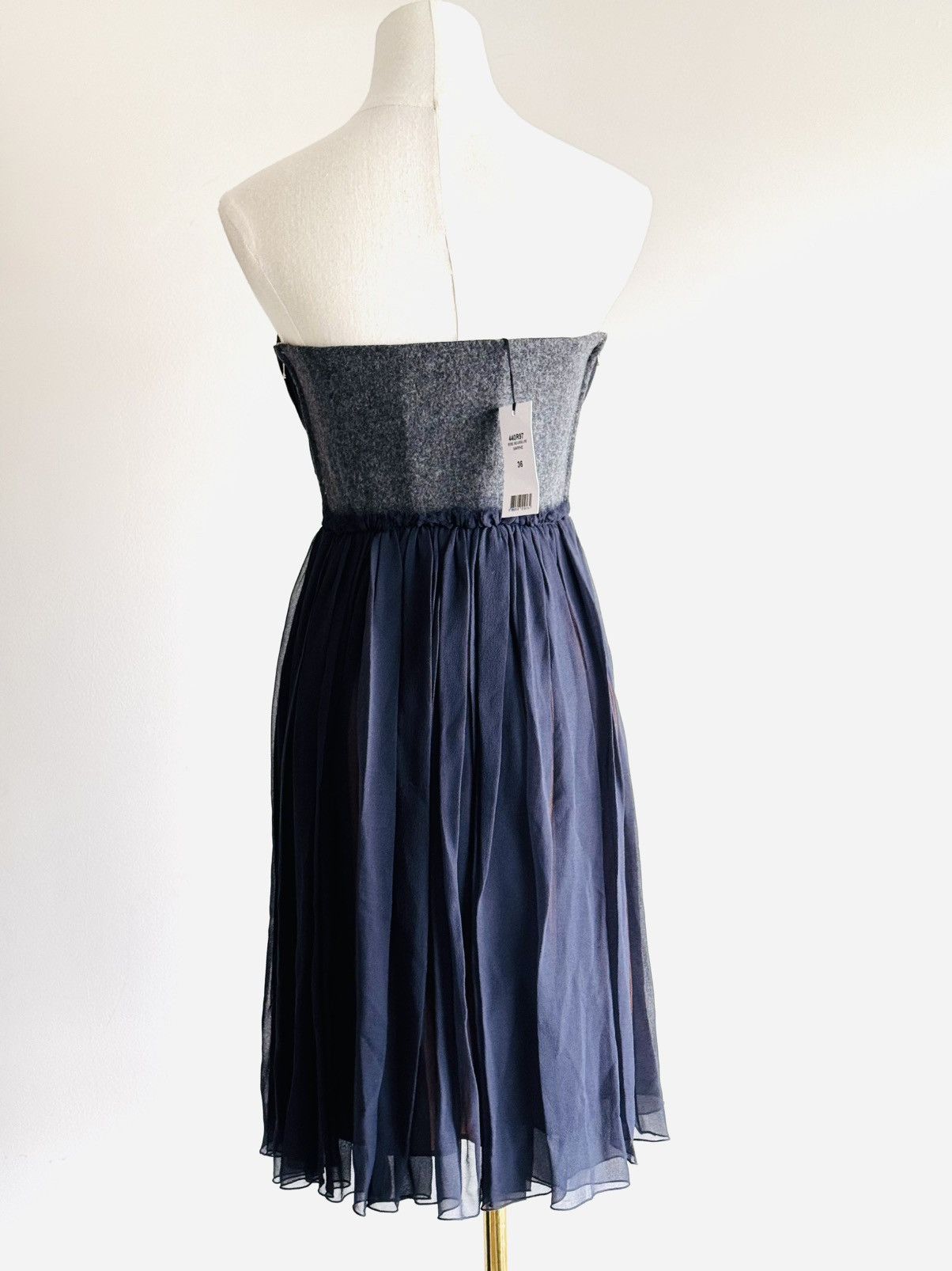 strapless open back dress Serena Classic Pleated Tennis Skirt M / Black