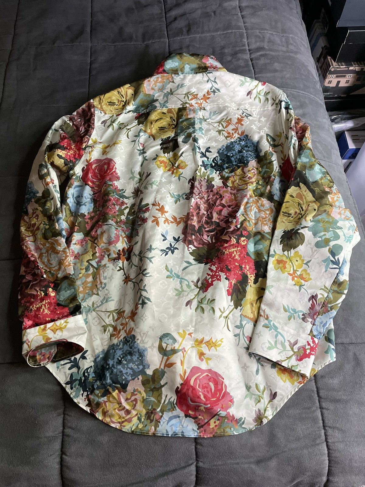 Louis Vuitton Louis Vuitton Monogram Flower Silk Shirt Size US M / EU 48-50 / 2 - 5 Thumbnail
