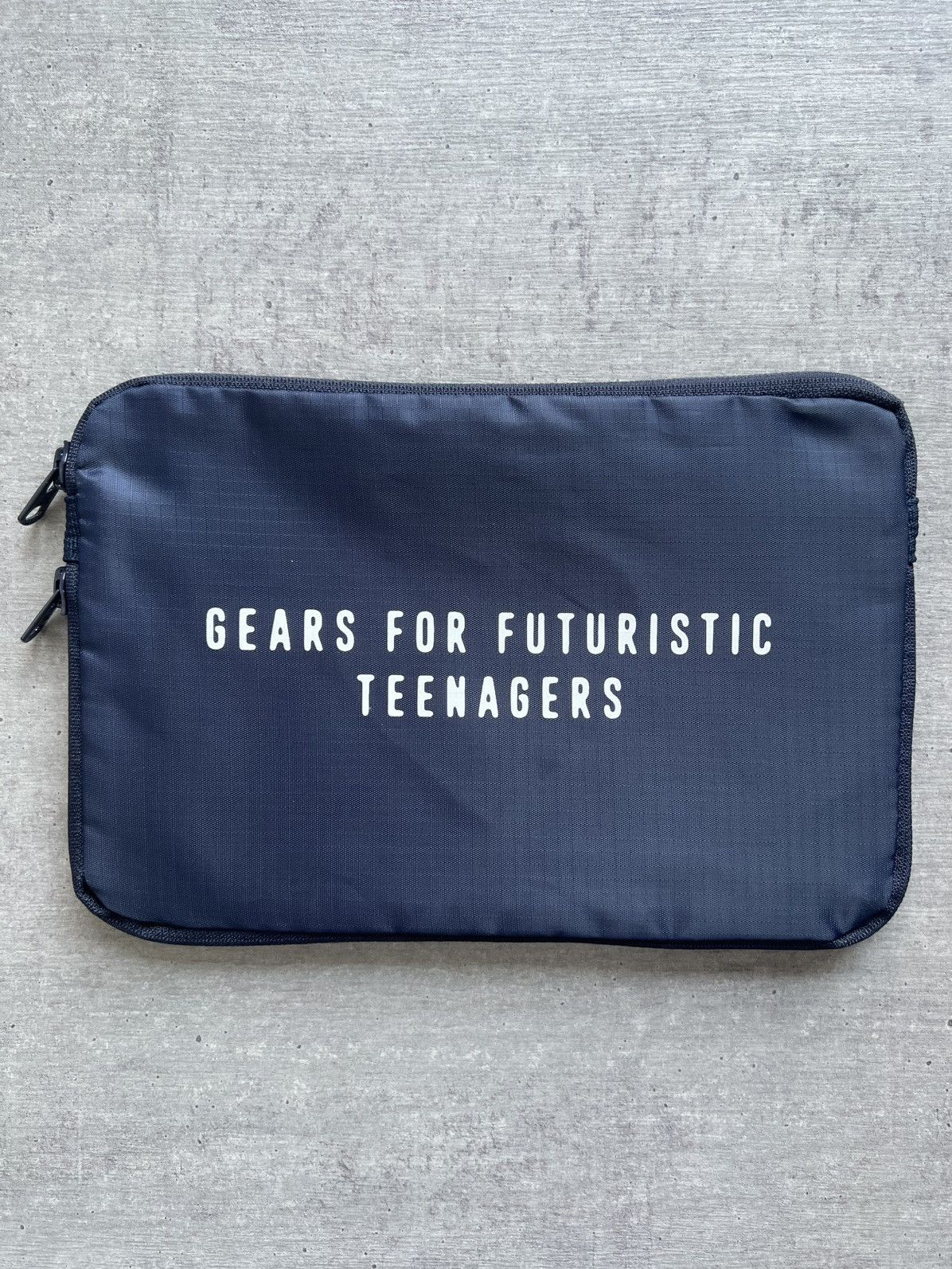 Human Made Human Made Travel Case Bag Size ONE SIZE - 3 Thumbnail