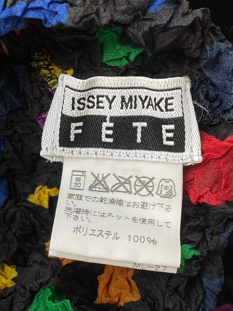 Issey Miyake Issey Miyake size:2 Black, yellow and red short-sleeved sh Size XS / US 0-2 / IT 36-38 - 6 Thumbnail