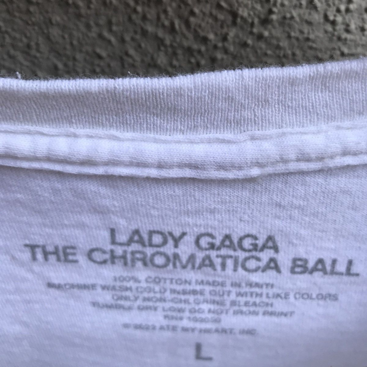 Band Tees LADY GAGA graphic tee fullprint tour Size US XL / EU 56 / 4 - 5 Thumbnail