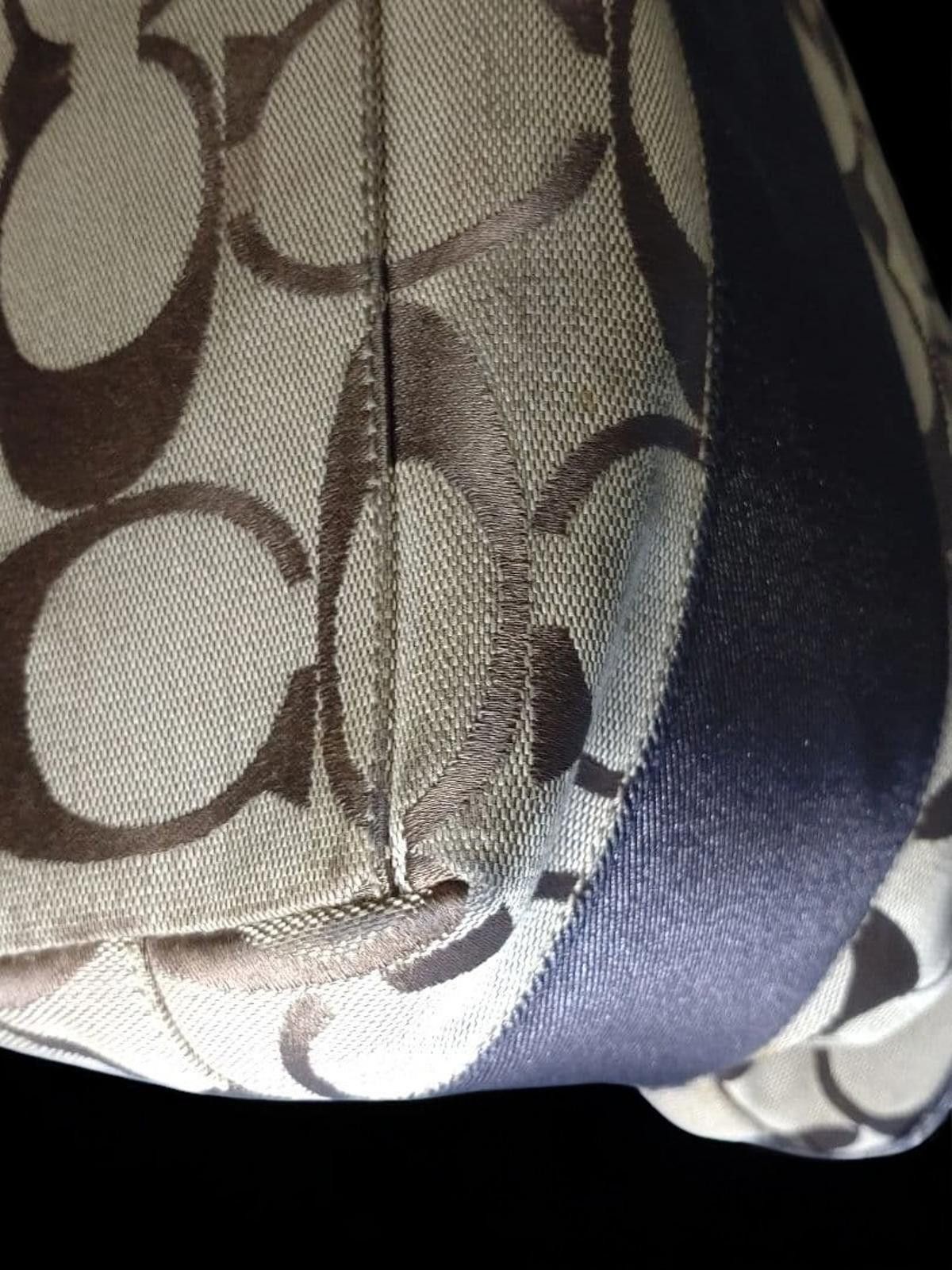 Coach Coach - Signature Canvas and Leather Tote Bag Size ONE SIZE - 8 Thumbnail