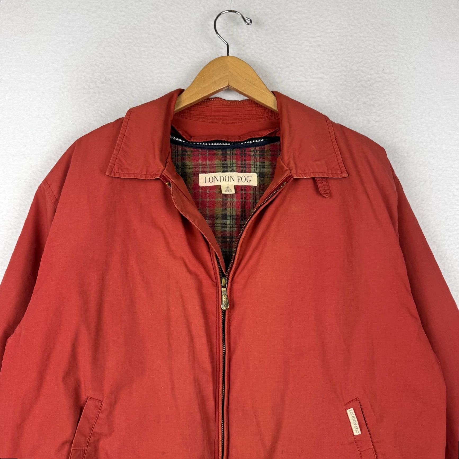 London Fog London Fog Men's Jacket Full Zip Plaid Quilt Lined Cotton Blend Red M Windbreaker Winter Fall Casual Regular Size US M / EU 48-50 / 2 - 4 Thumbnail