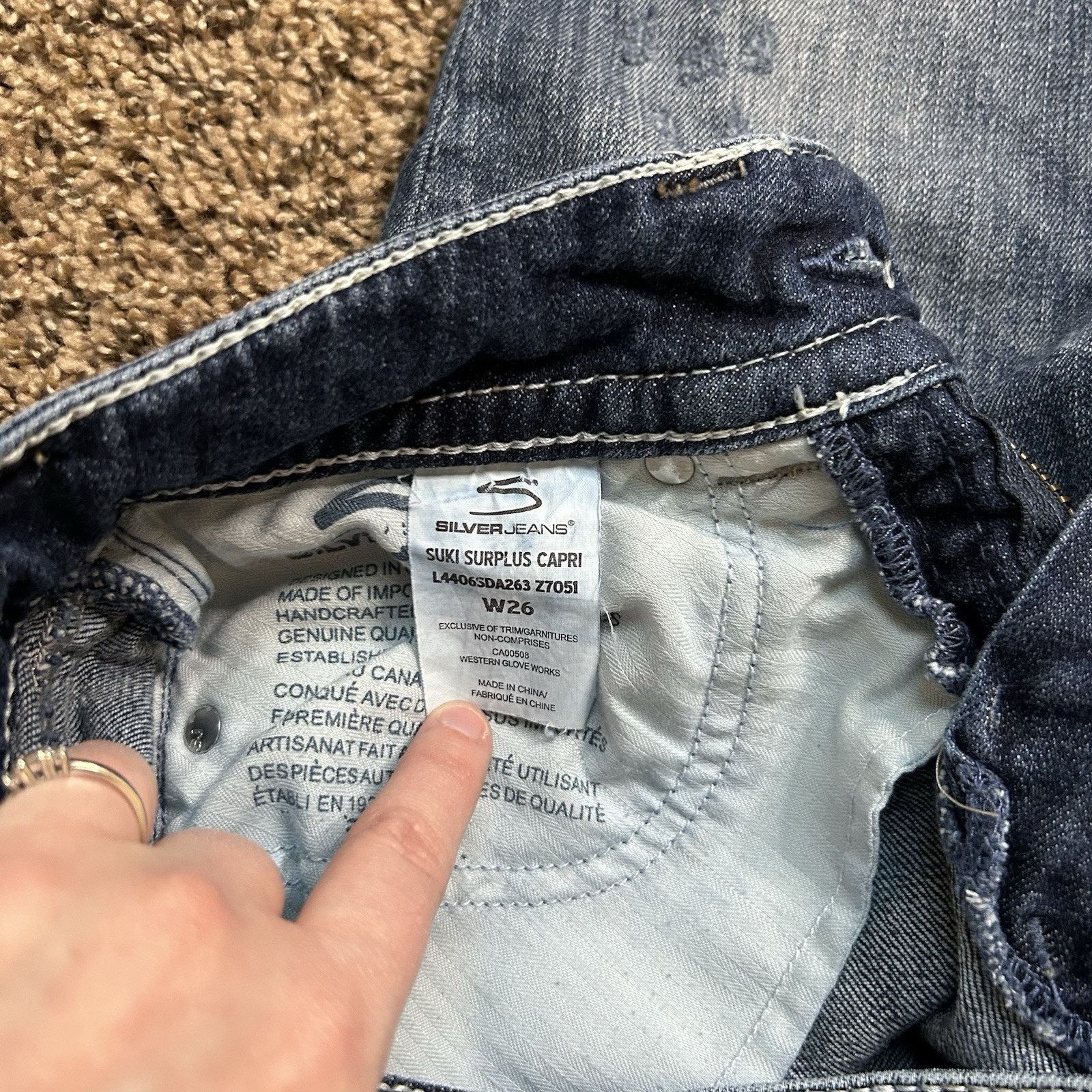Silver Jeans Co. Silver Suki Surplus Capris Low-Rise Denim Jeans Size 26 Size 26" / US 2 / IT 38 - 3 Thumbnail
