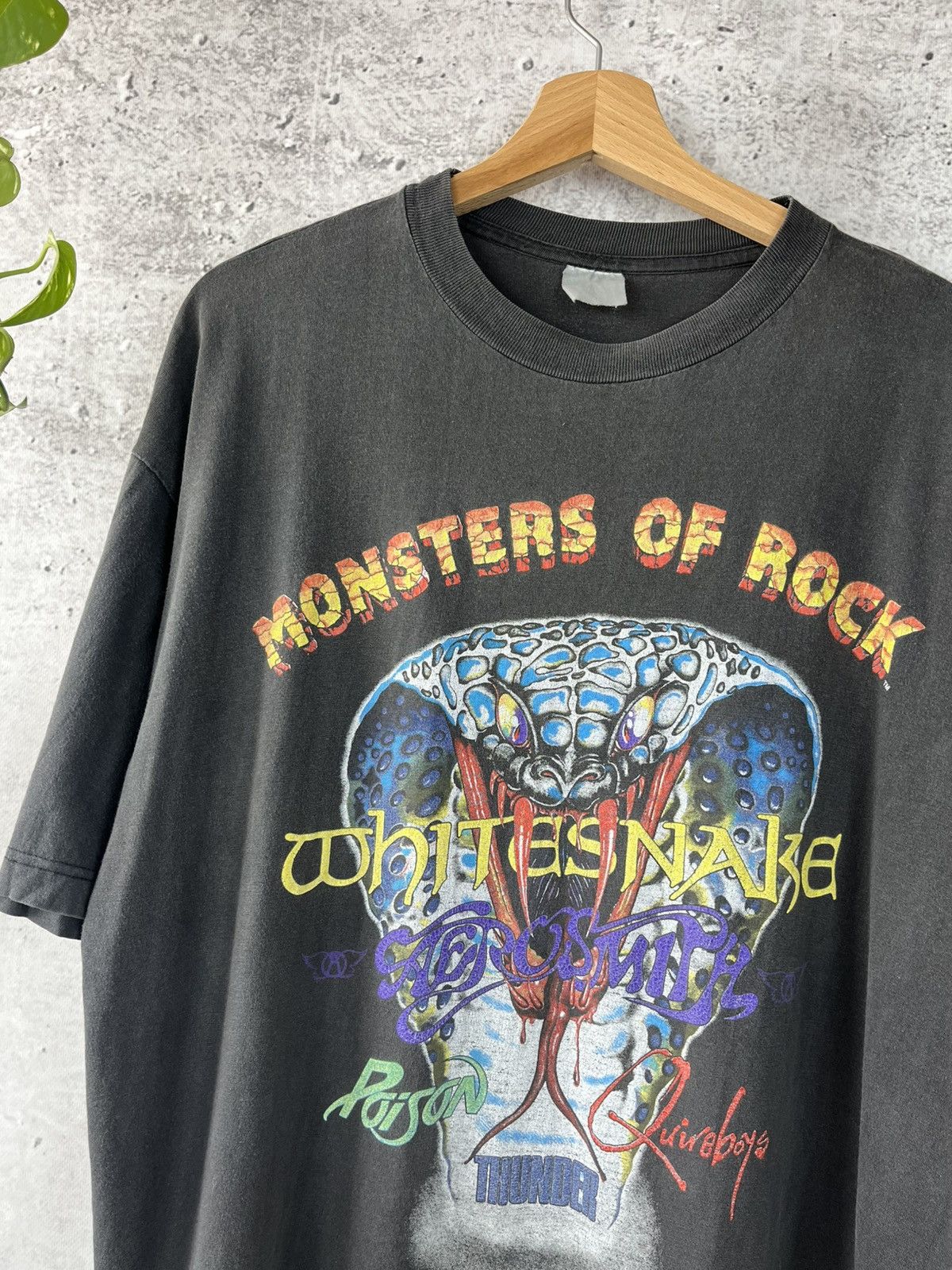 Vintage Monsters of Rock 1990 Donington Festival faded t-shirt XL Size US XL / EU 56 / 4 - 2 Thumbnail