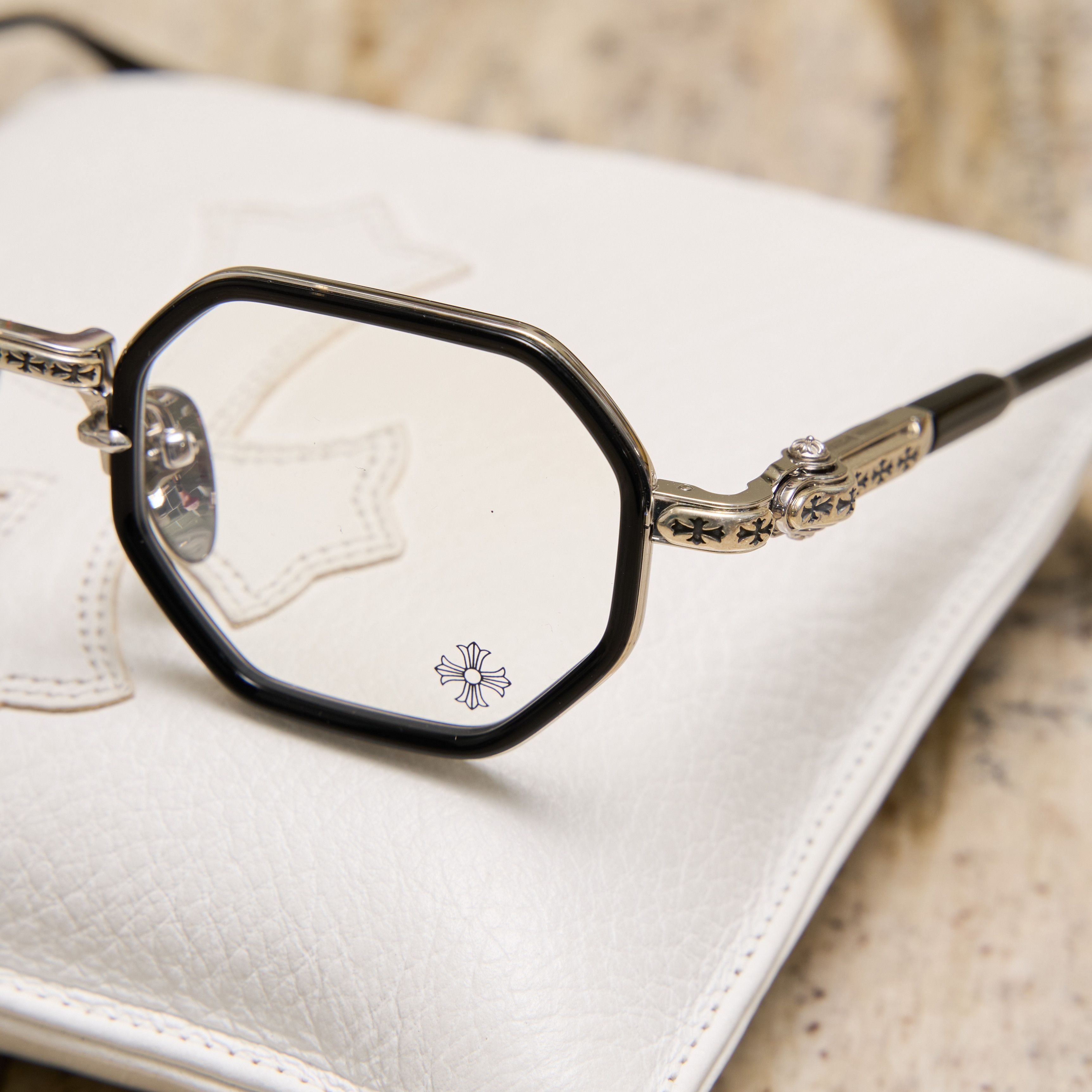 Chrome Hearts CHROME HEARTS TATTERS Size ONE SIZE - 4 Thumbnail