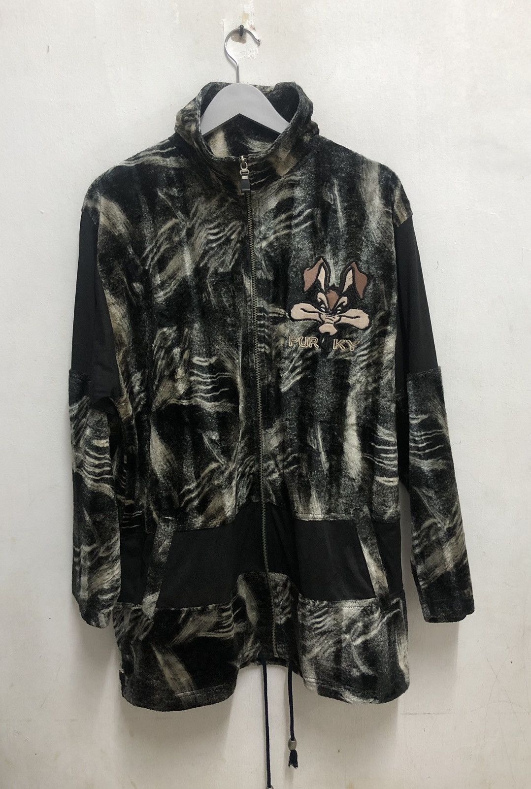 Vtg japanese brand purky coyote cartoon warner bros