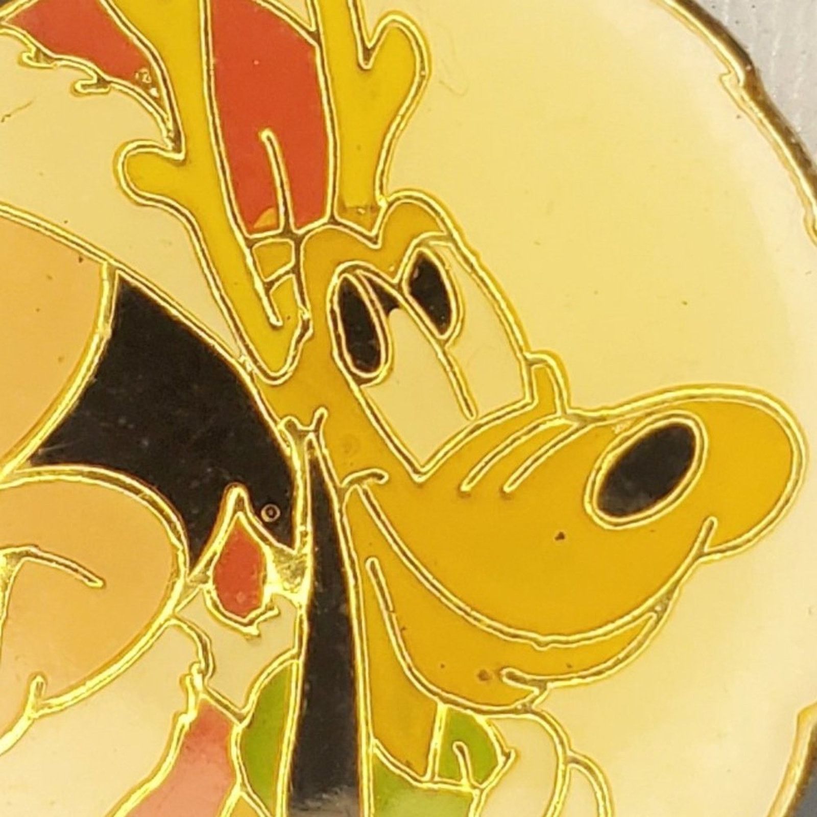 Disney Disney VTG 90s Mickey Mouse & Pluto Necklace Festive Holiday Size ONE SIZE - 3 Thumbnail