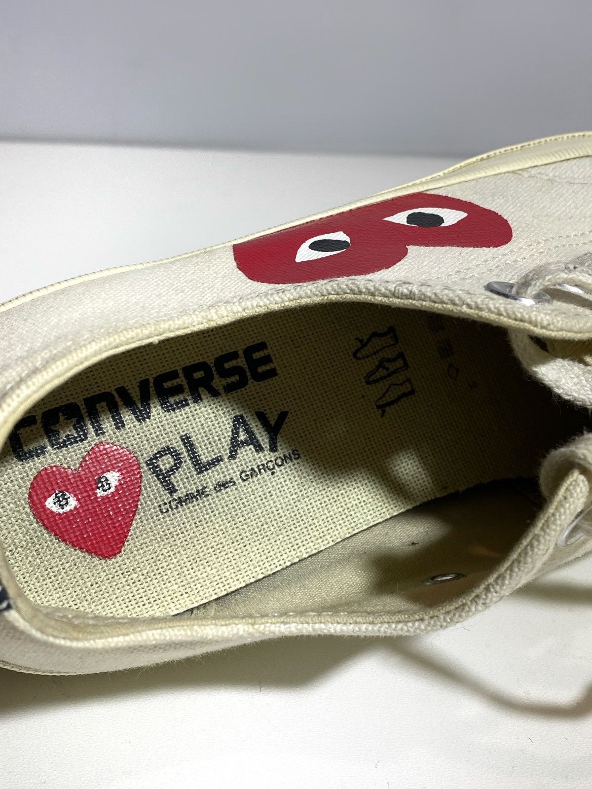 Comme des Garcons Converse PLAY Comme Des Garconc Canvas Chuck 70s Size US 7 / EU 40 - 11 Thumbnail