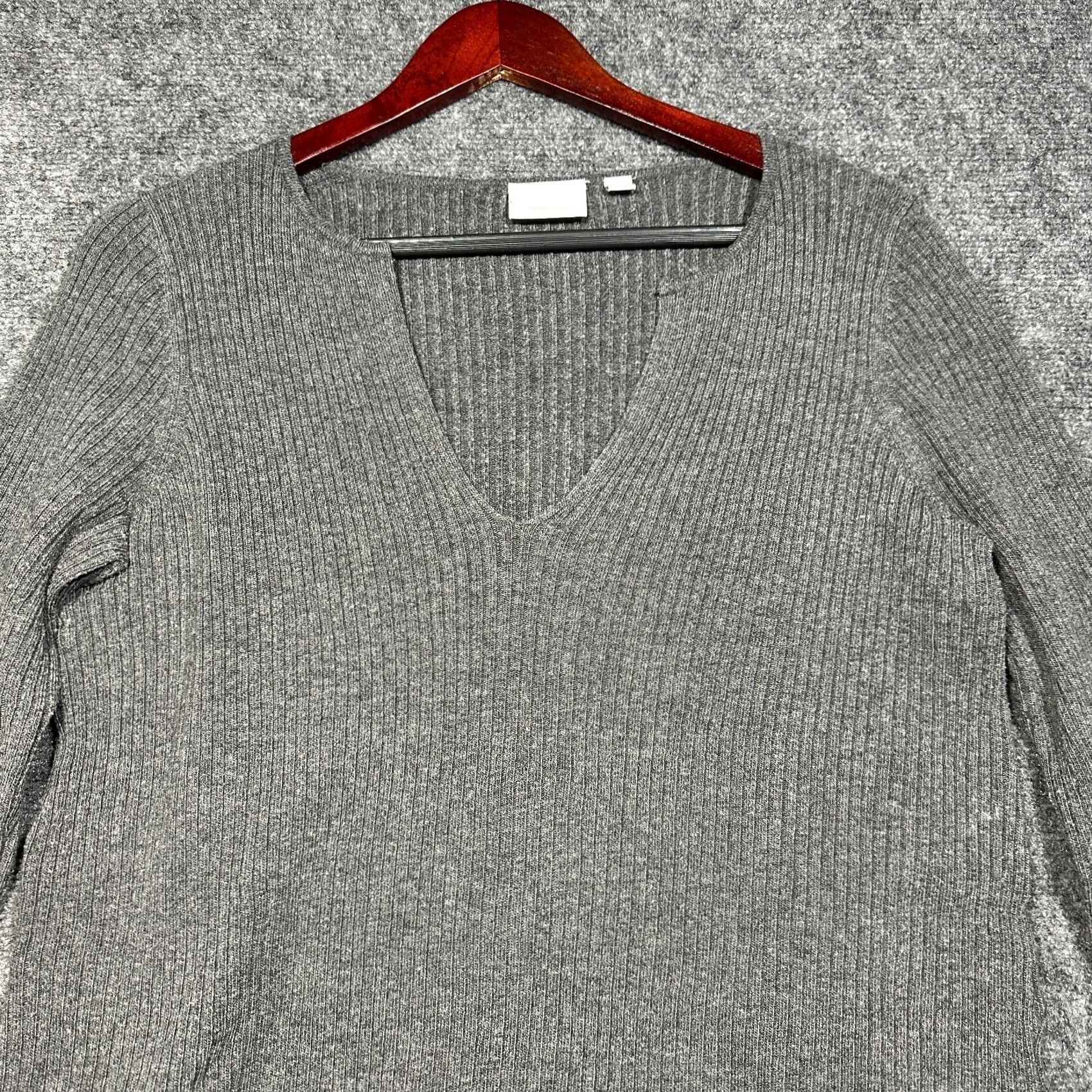 Anthropologie VINTAGE Anthropologie Ett Twa Sweater Womens Small Gray Cable Knit V Neck Split Hem Size S / US 4 / IT 40 - 4 Thumbnail