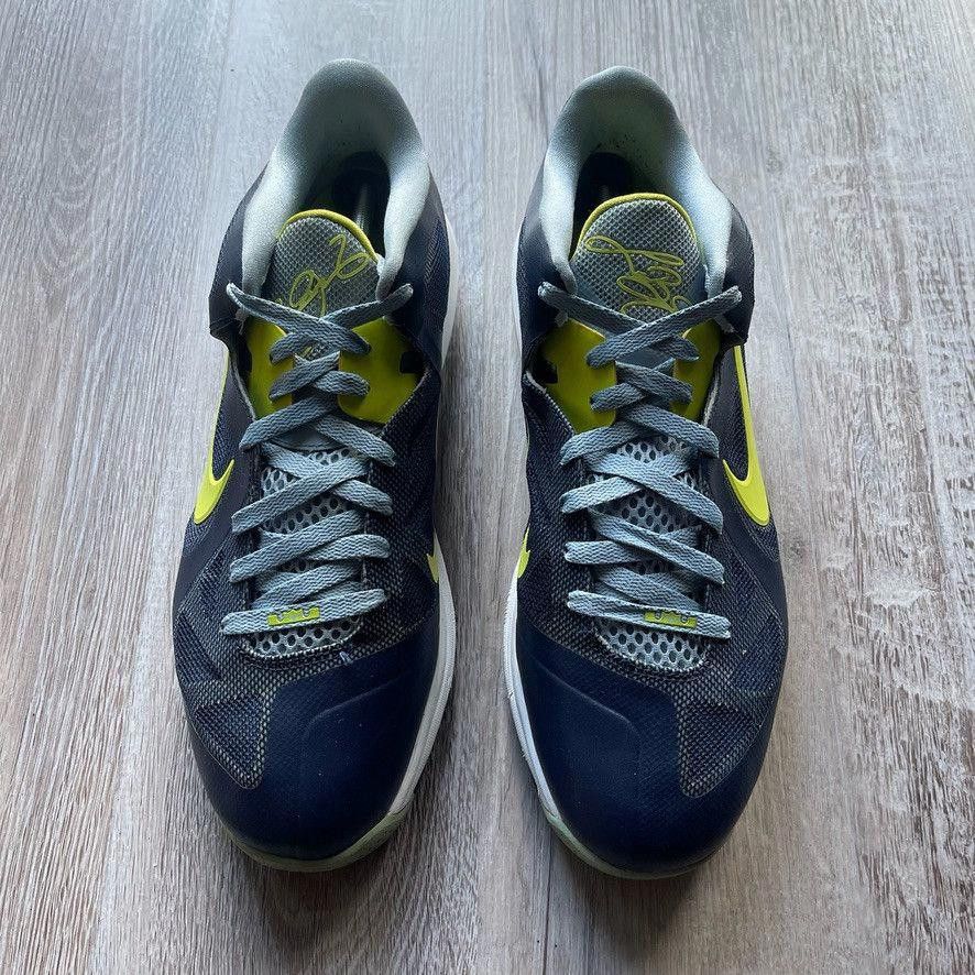 Nike NIKE • LeBron 9 Low "2012 Cyber" (13M) Size US 13 / EU 46 - 12 Thumbnail
