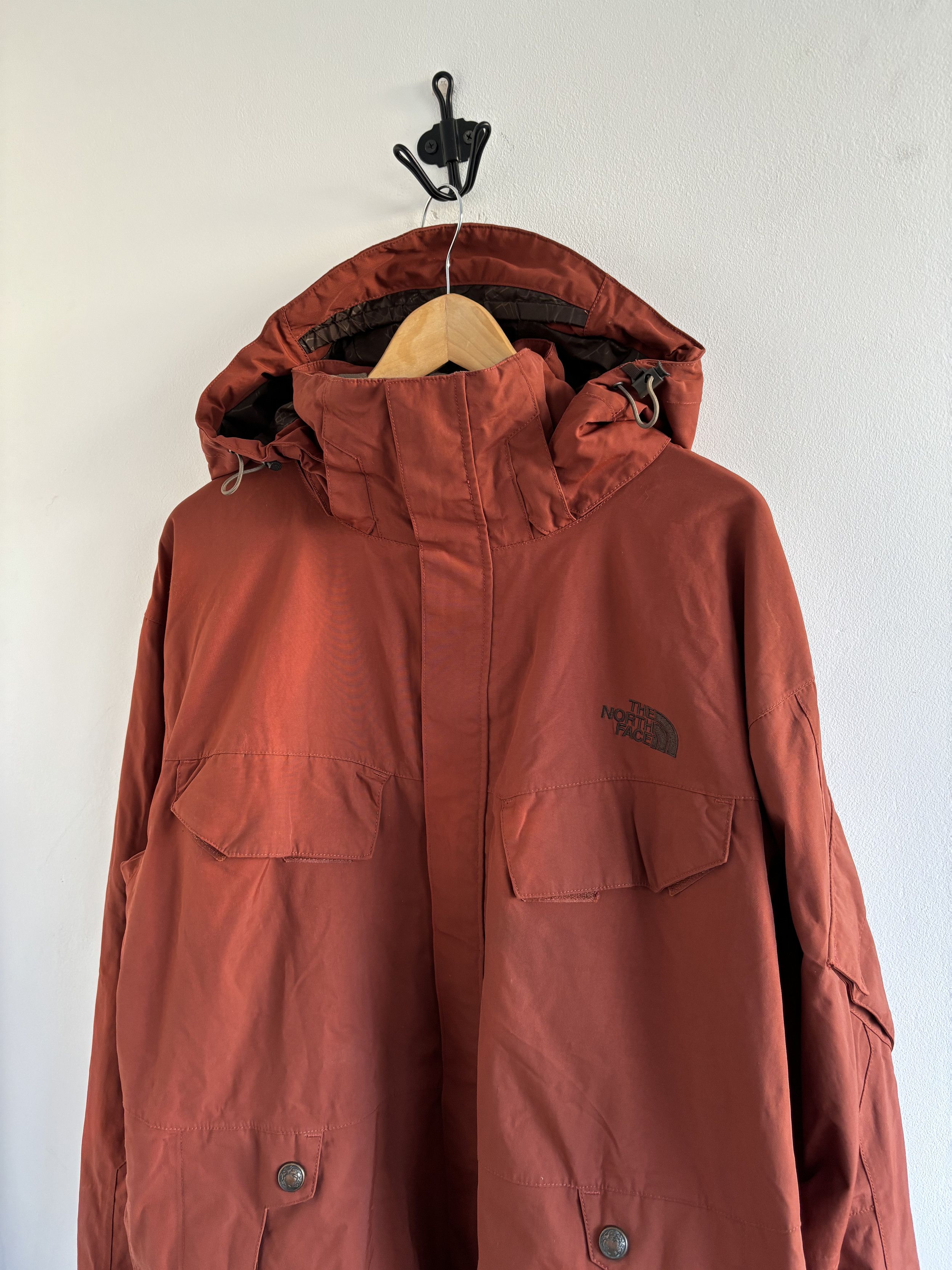 The North Face Vintage The North Face 90s Cryptic Snow Jacket Size US L / EU 52-54 / 3 - 2 Thumbnail