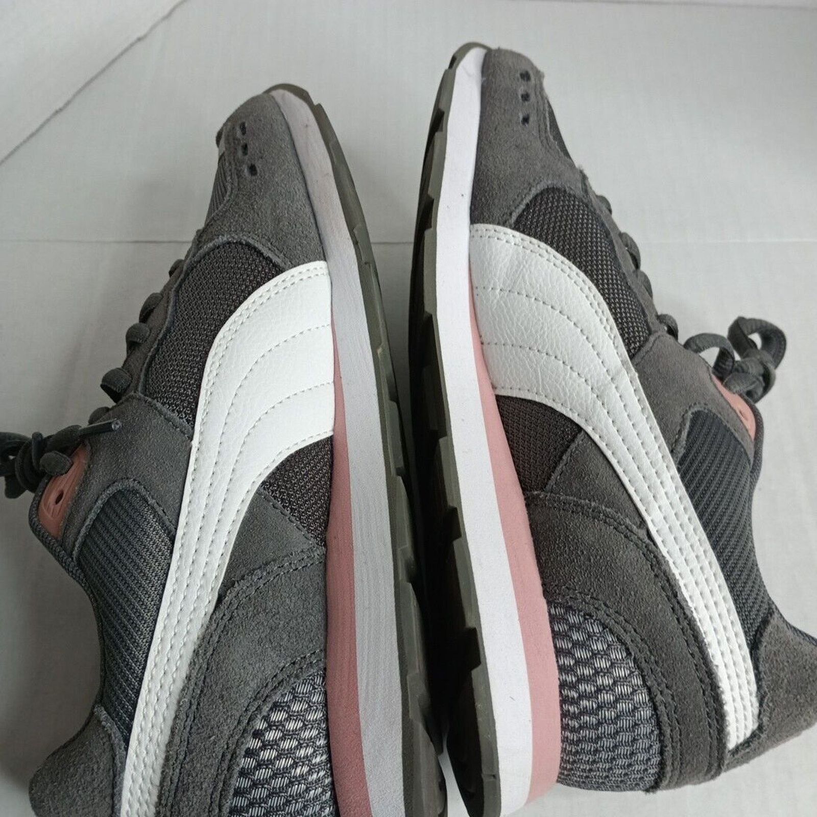 Puma PUMA Vista Women's Grey/White Retro Athletic Shoes Size 7 Size US 7 / IT 37 - 8 Thumbnail