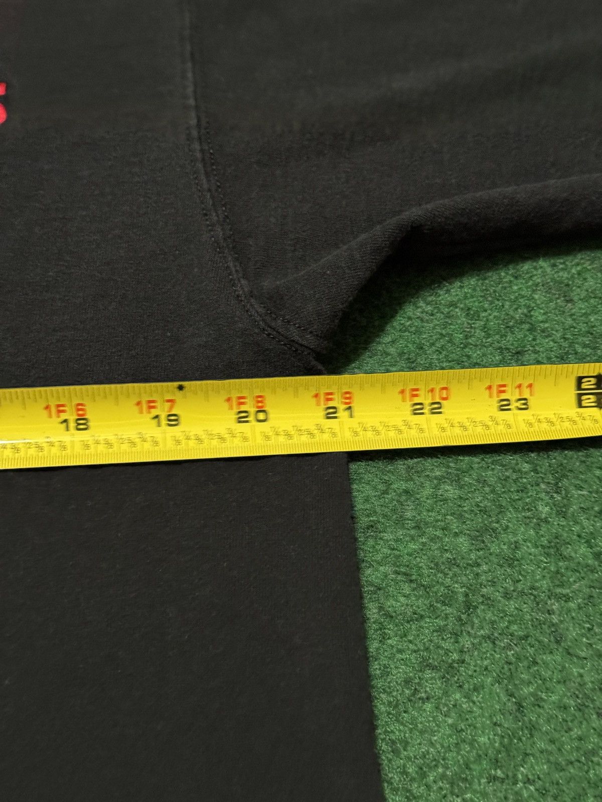Fruit Of The Loom × Vintage Vtg 90s Snuffer’s Local Dallas Restaurant Cropped T Shirt Size US L / EU 52-54 / 3 - 5 Thumbnail