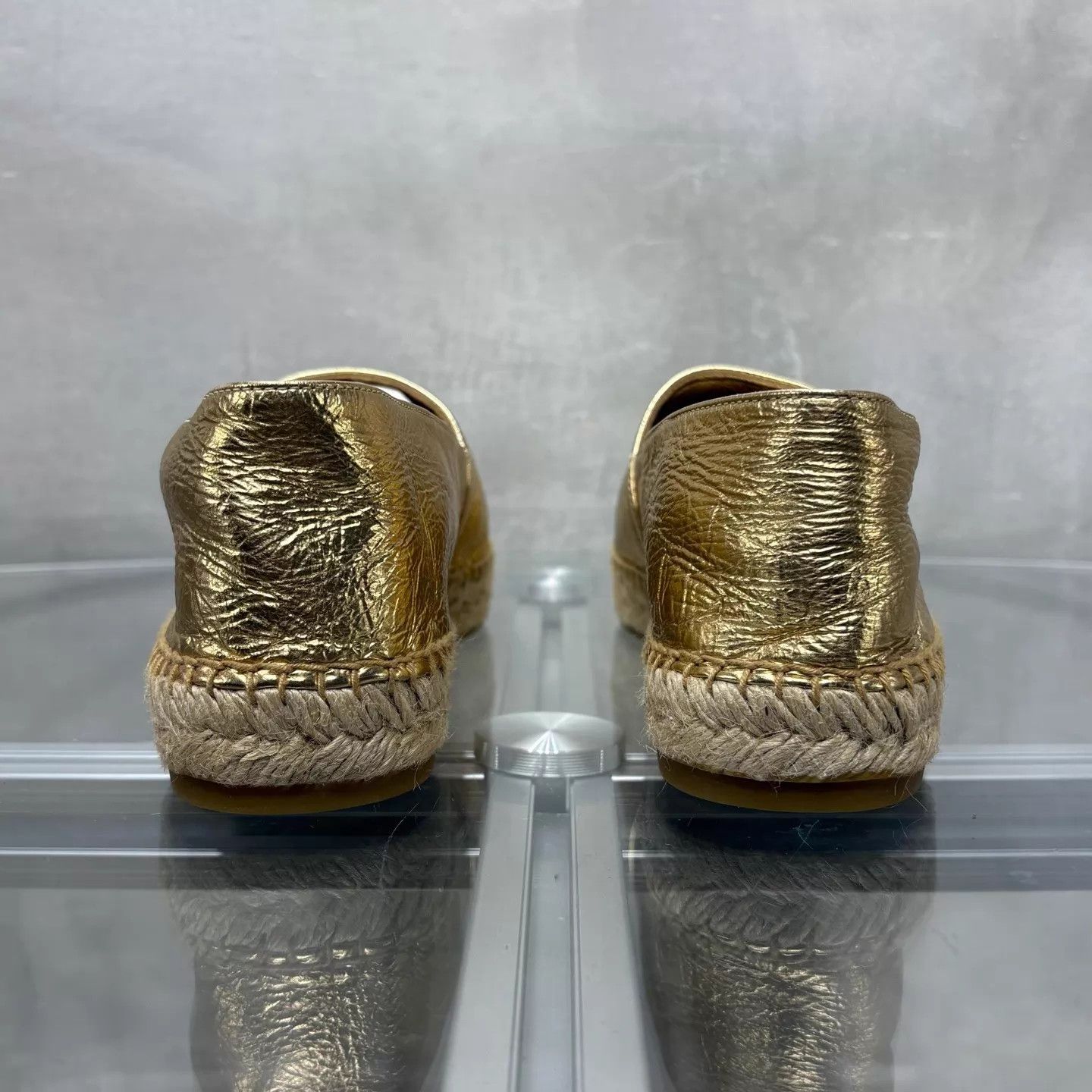 Chanel Chanel Gold Moccasin New with Box 42 Size US 11.5 / IT 41.5 - 6 Thumbnail