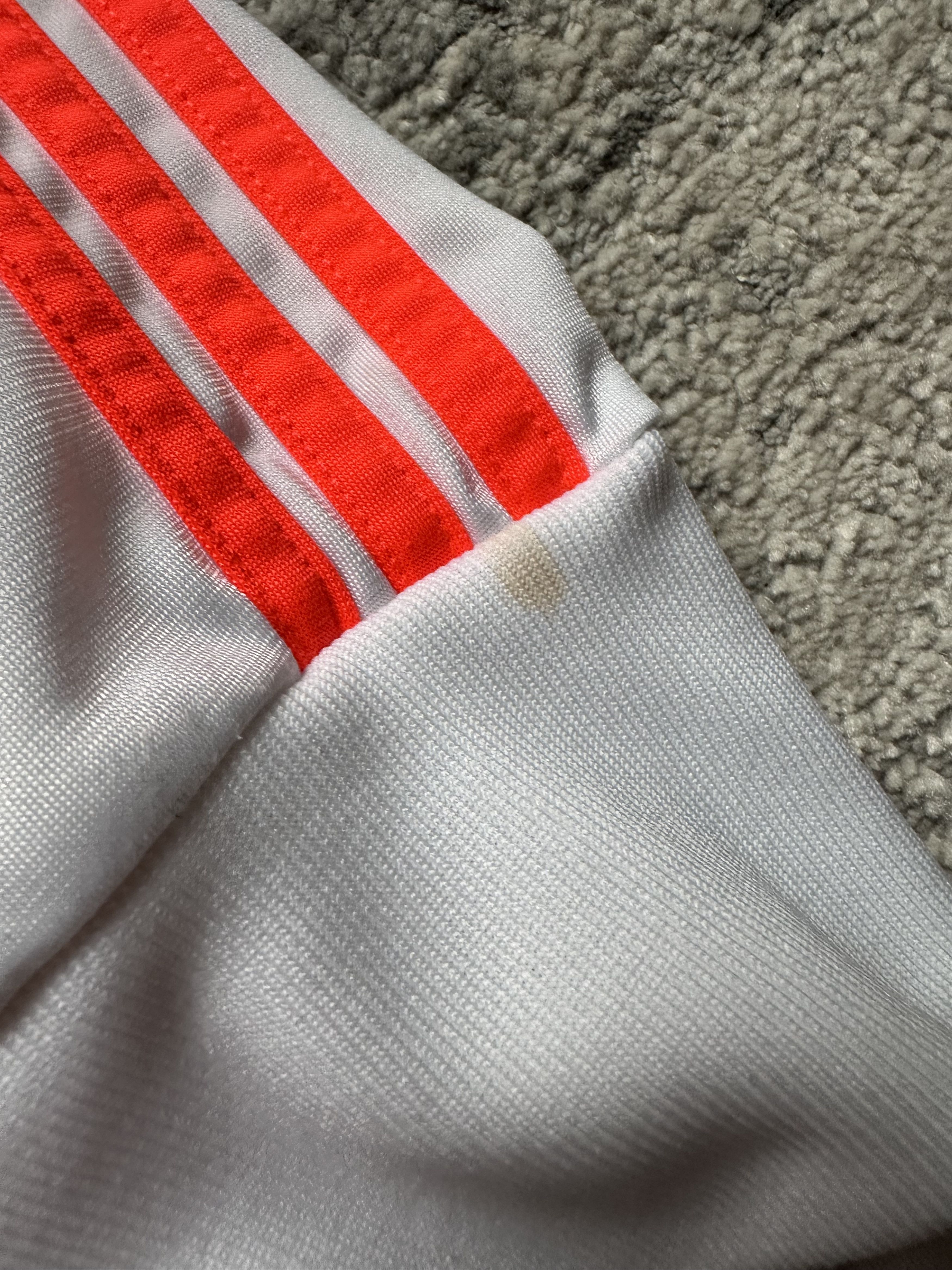 Adidas Adidas Bayern Munchen zip jacket Size US L / EU 52-54 / 3 - 7 Thumbnail