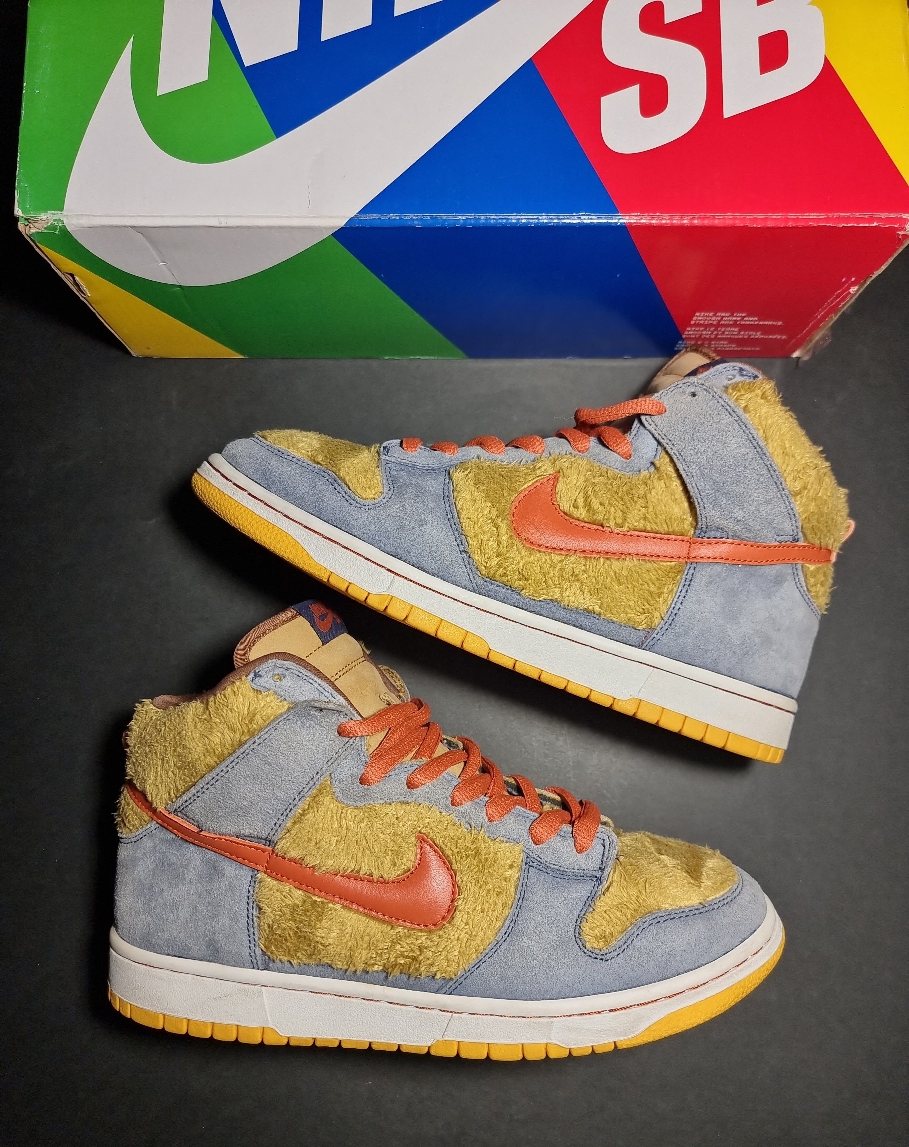 Nike SB Nike SB Dunk High Papa Bear Size US 9.5 / EU 42-43 - 1 Thumbnail