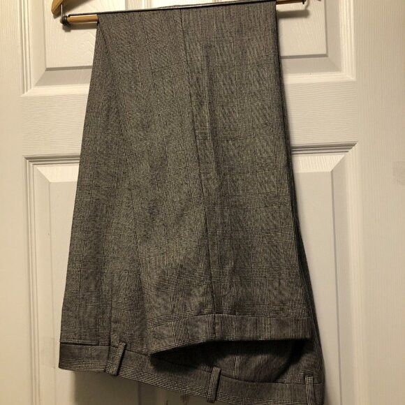 Ralph Lauren Ralph Lauren men's 100%wool 2pc suit size:46R pants:43/33 Size 46R - 11 Thumbnail