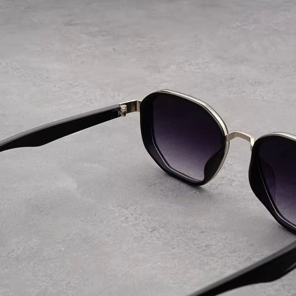 Japanese Brand Trendy Hexagonal Geometric Sunglasses | UV400 | Retro Style Size ONE SIZE - 5 Thumbnail