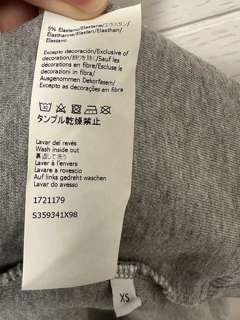 Loewe Loewe Gray logo sweater Size XS / US 0-2 / IT 36-38 - 4 Thumbnail