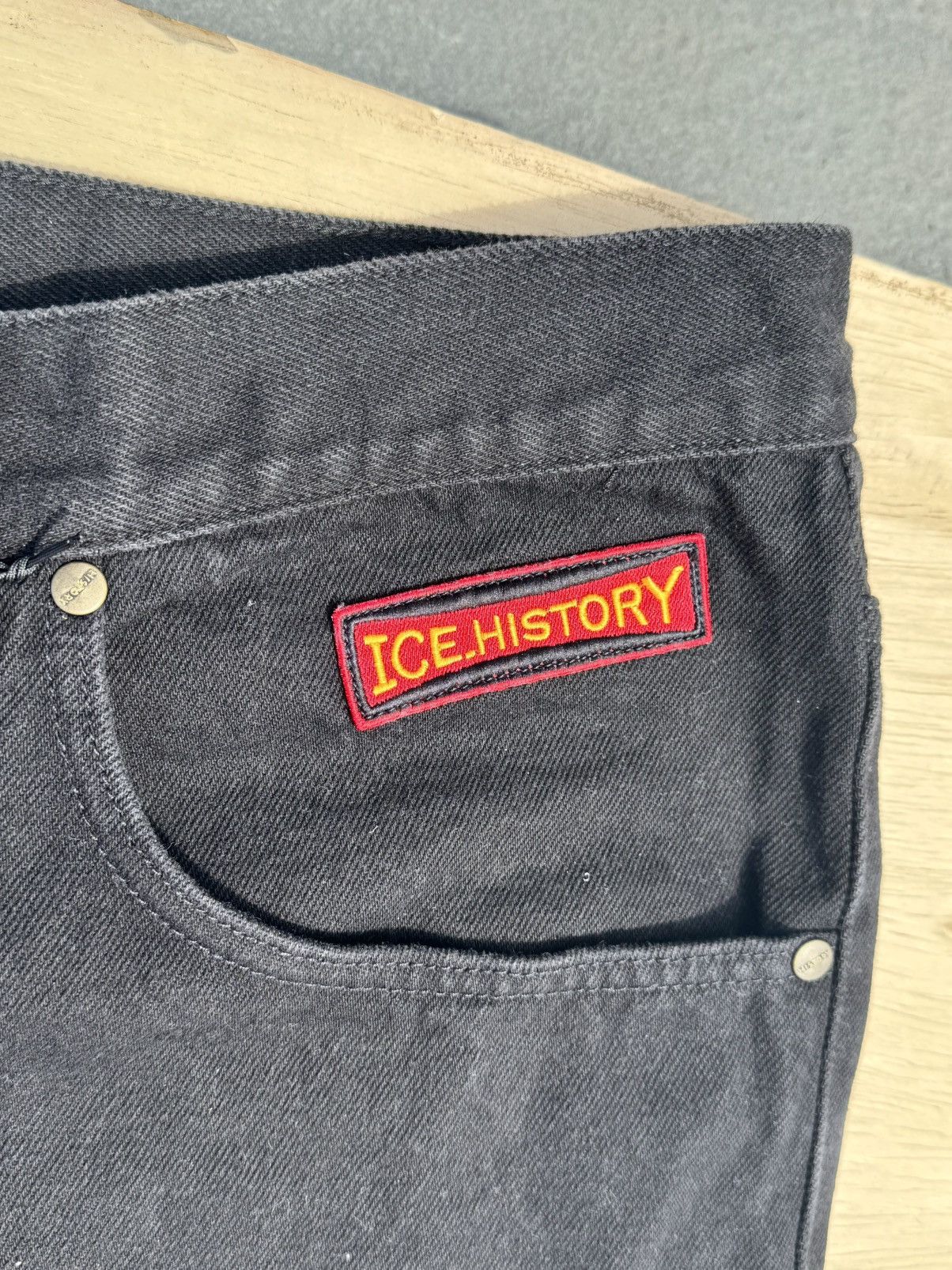 Iceberg × Vintage Iceberg History 90’s Vintage Hip Hop Rap Black Denim Jeans Size US 40 / EU 56 - 6 Thumbnail