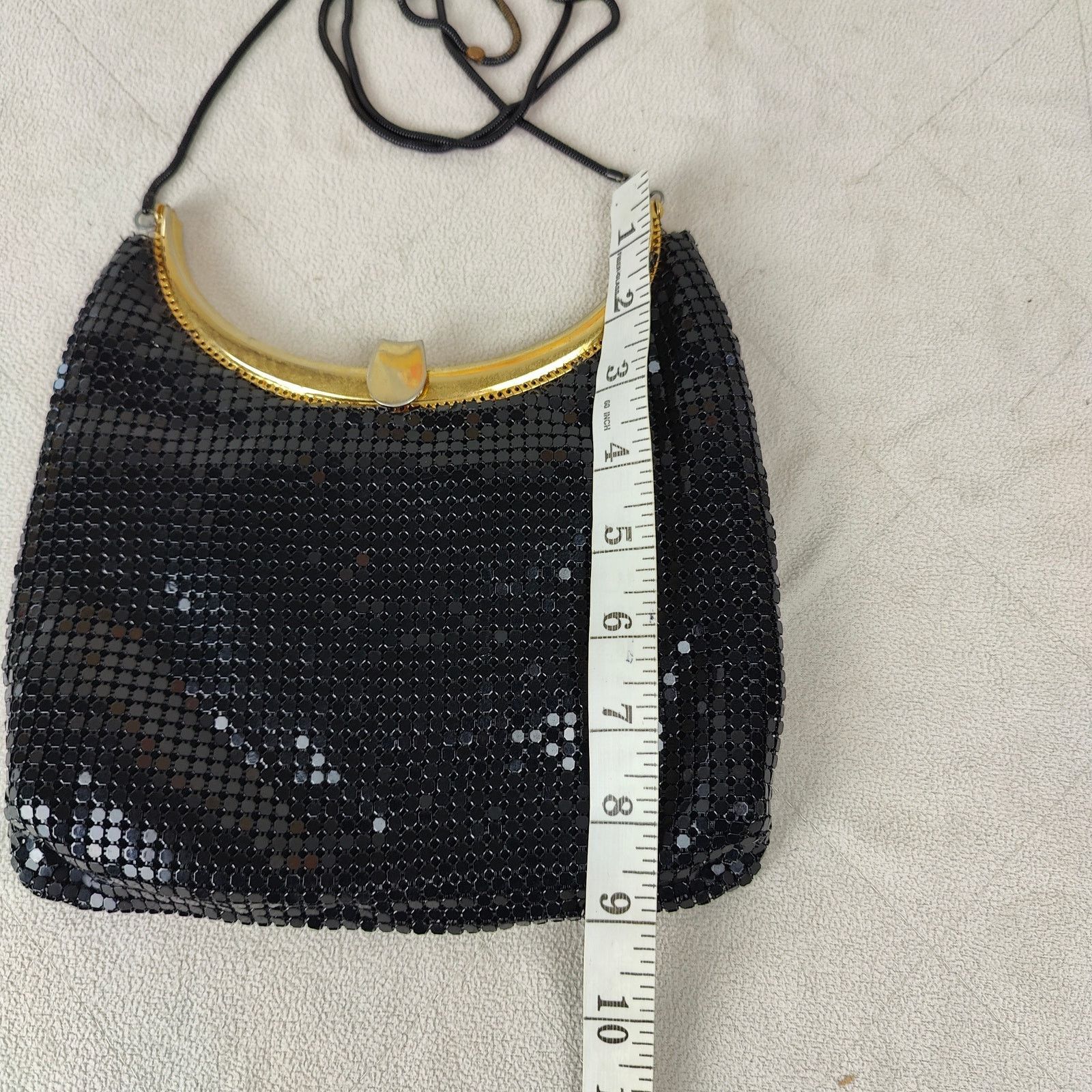 Vintage Vintage Metal Mesh Opera Bag Black Gold Clasp Art Deco Size ONE SIZE - 8 Thumbnail