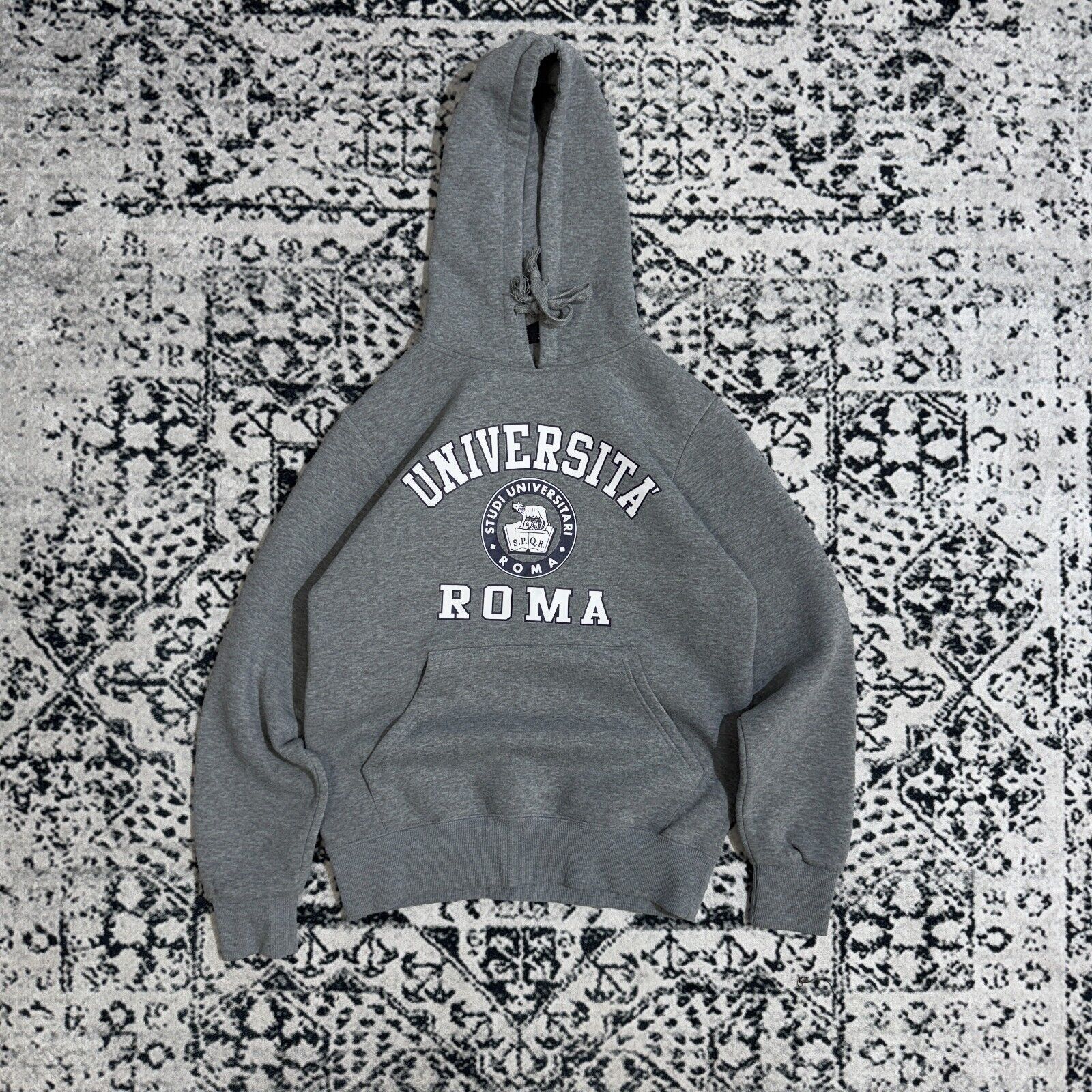 Vintage Vintage Gray Cotton Hoodie Size S University Of Roma Y2K 90s Size US S / EU 44-46 / 1 - 1 Thumbnail