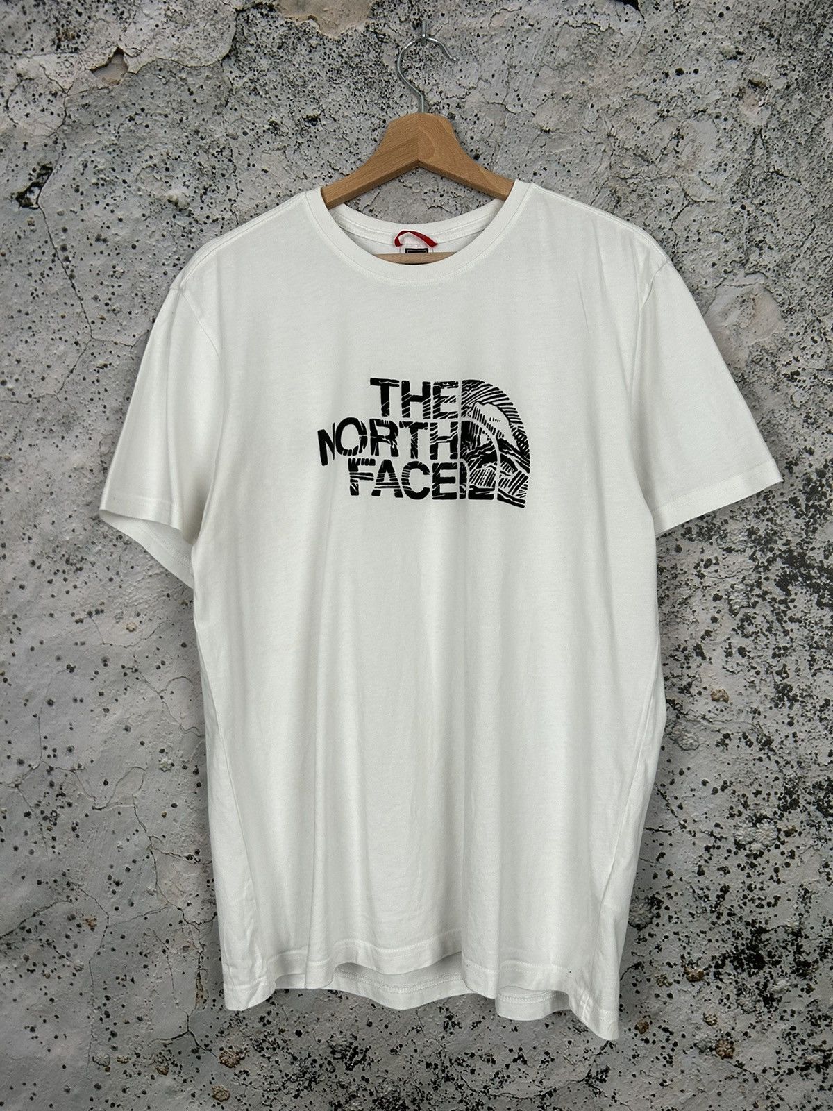 The North Face The North Face Logo Graphic Tee Streetwear Gorpcore Drill Size US L / EU 52-54 / 3 - 1 Thumbnail