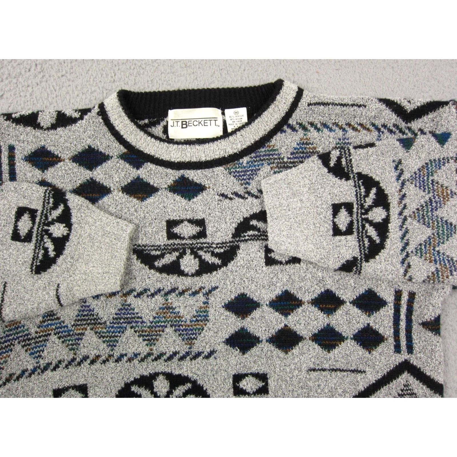 Vintage Vintage J.T Beckett Sweater Mens Adult Medium Gray 90s Pullover Crew Neck Knit Geometric Abstract Diamond Lightweight All Seasons Regular Fit Clothing Size US M / EU 48-50 / 2 - 2 Thumbnail
