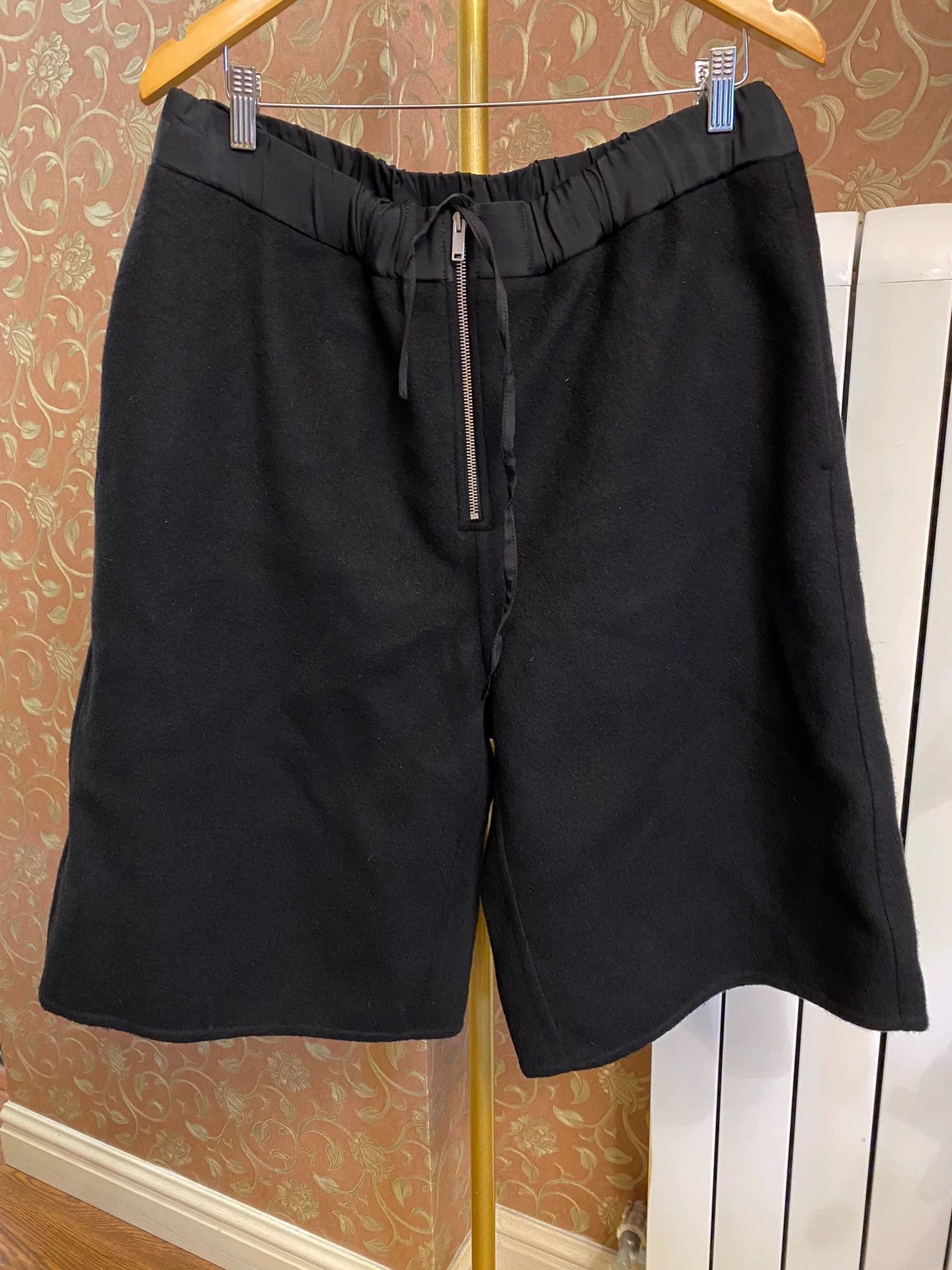 Jil Sander JIL SANDER Virgin Wool & Angora Short Pants Size 50 Size US 34 / EU 50 - 2 Thumbnail