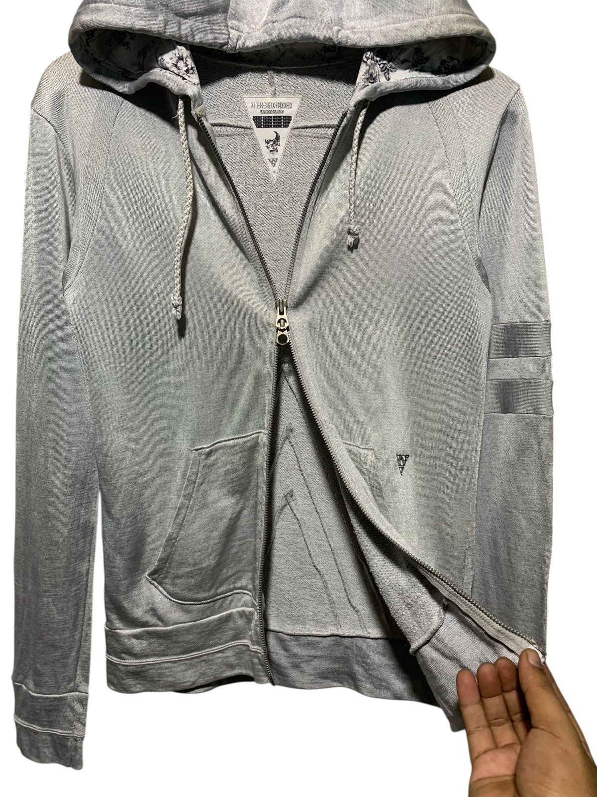 14th Addiction Advantage cycle triangle silver hoodie Made in Japan Size US S / EU 44-46 / 1 - 2 Thumbnail