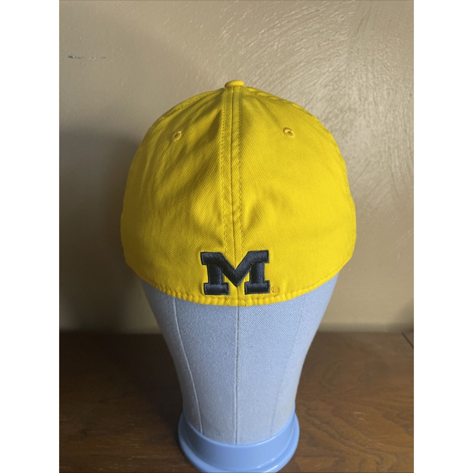 Jordan Brand Yellow & Blue Jordan Hat Michigan Wolverines Size OSFM Size ONE SIZE - 4 Thumbnail