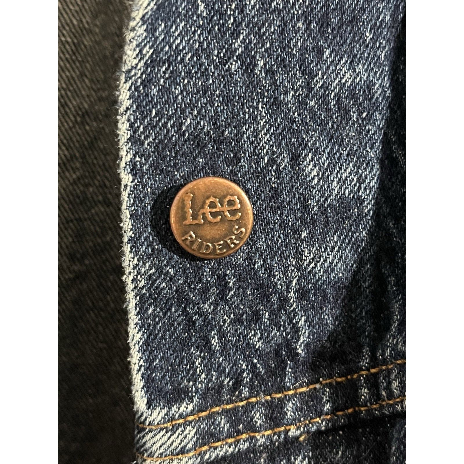 Lee Vtg Lee Riders Women's Denim Jacket Sz M Trucker Made in USA Size M / US 6-8 / IT 42-44 - 3 Thumbnail