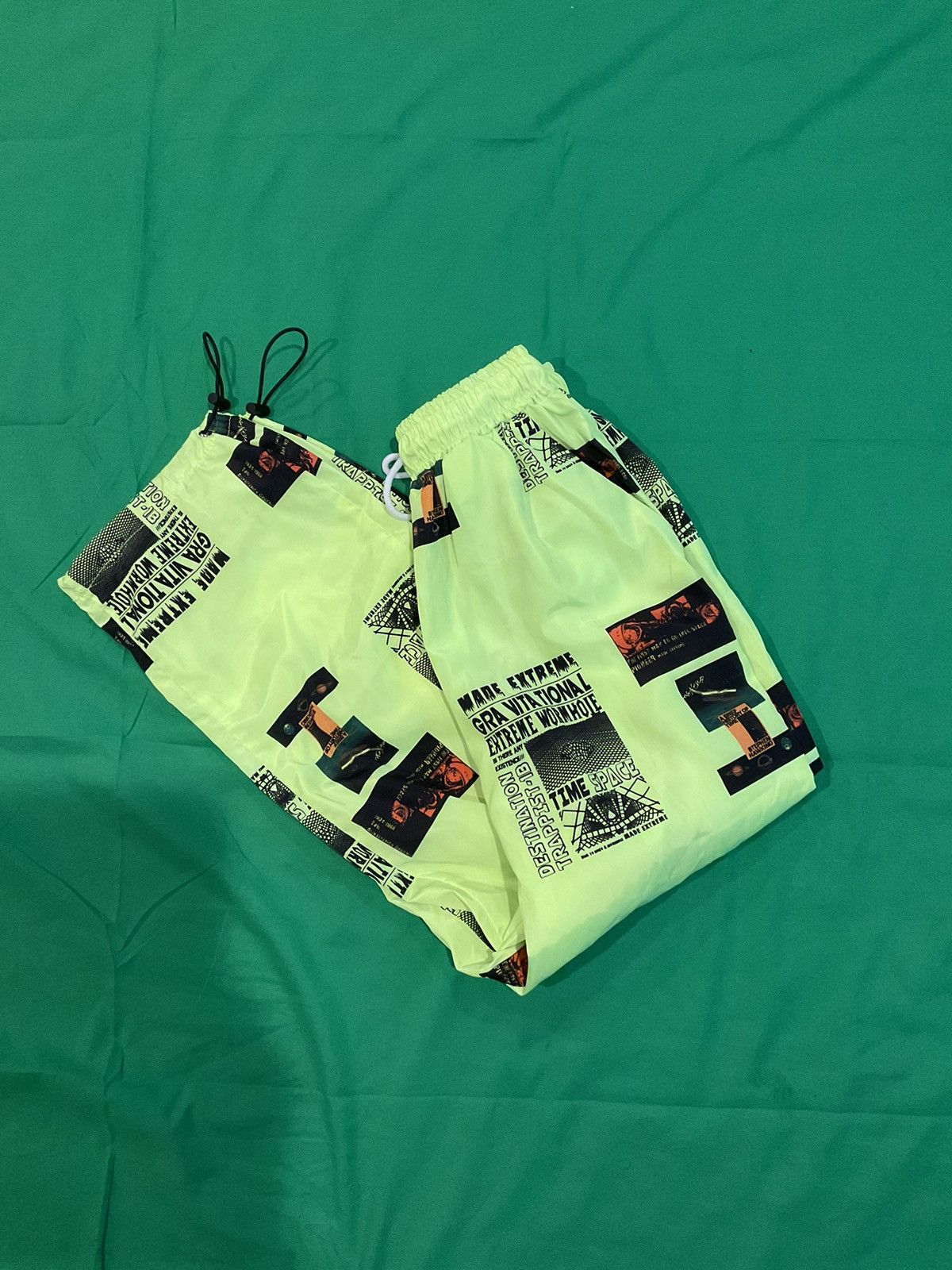 Vintage Vintage NASA Space streetwear sweatpants Size US 32 / EU 48 - 1 Thumbnail