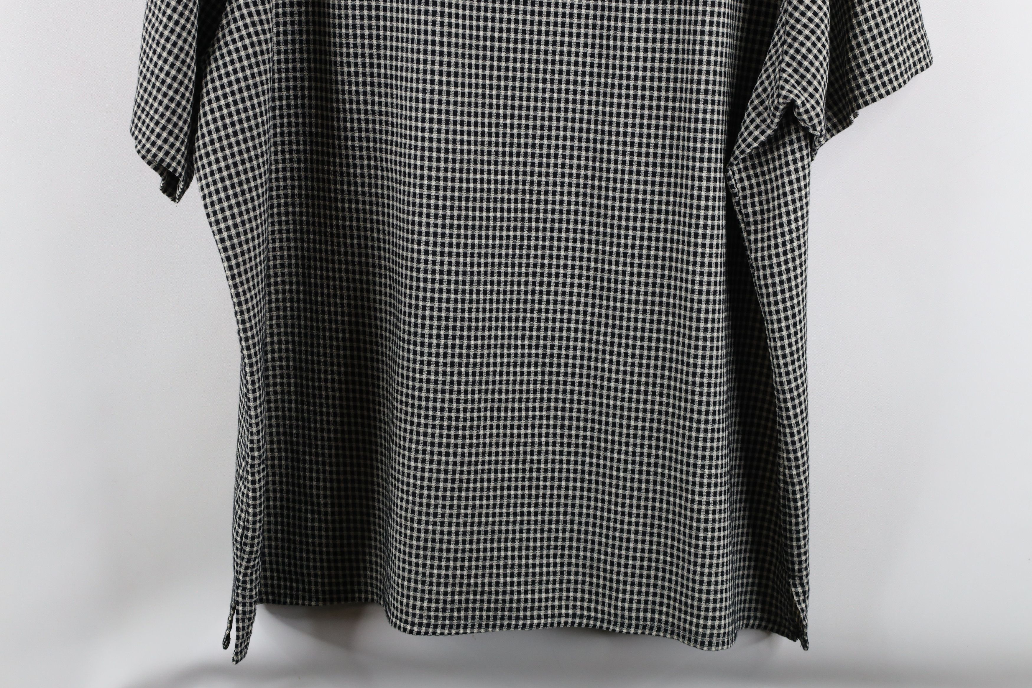Vintage Vintage 90s Streetwear Baggy Camp Collar Button Shirt Plaid Size US XL / EU 56 / 4 - 9 Thumbnail