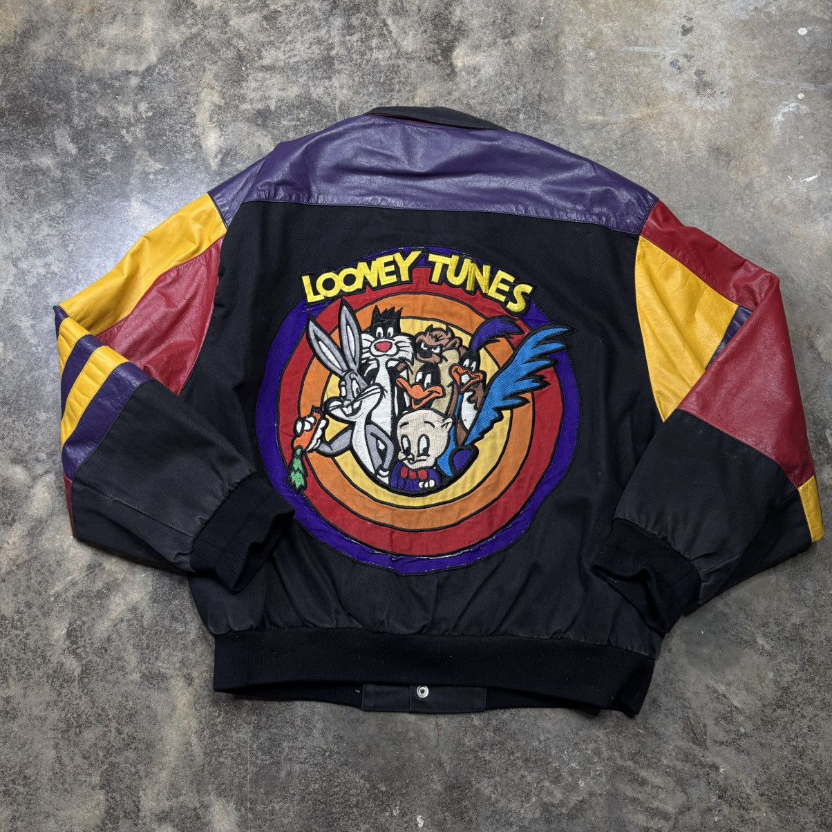 Vintage vintage looney tunes thats all leather jh design jacket Size US XL / EU 56 / 4 - 3 Thumbnail