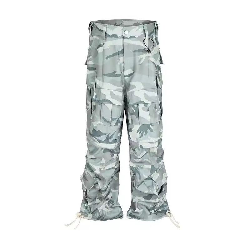 Jean × Vintage Camouflage Cargo Pants Size US 30 / EU 46 - 1 Thumbnail