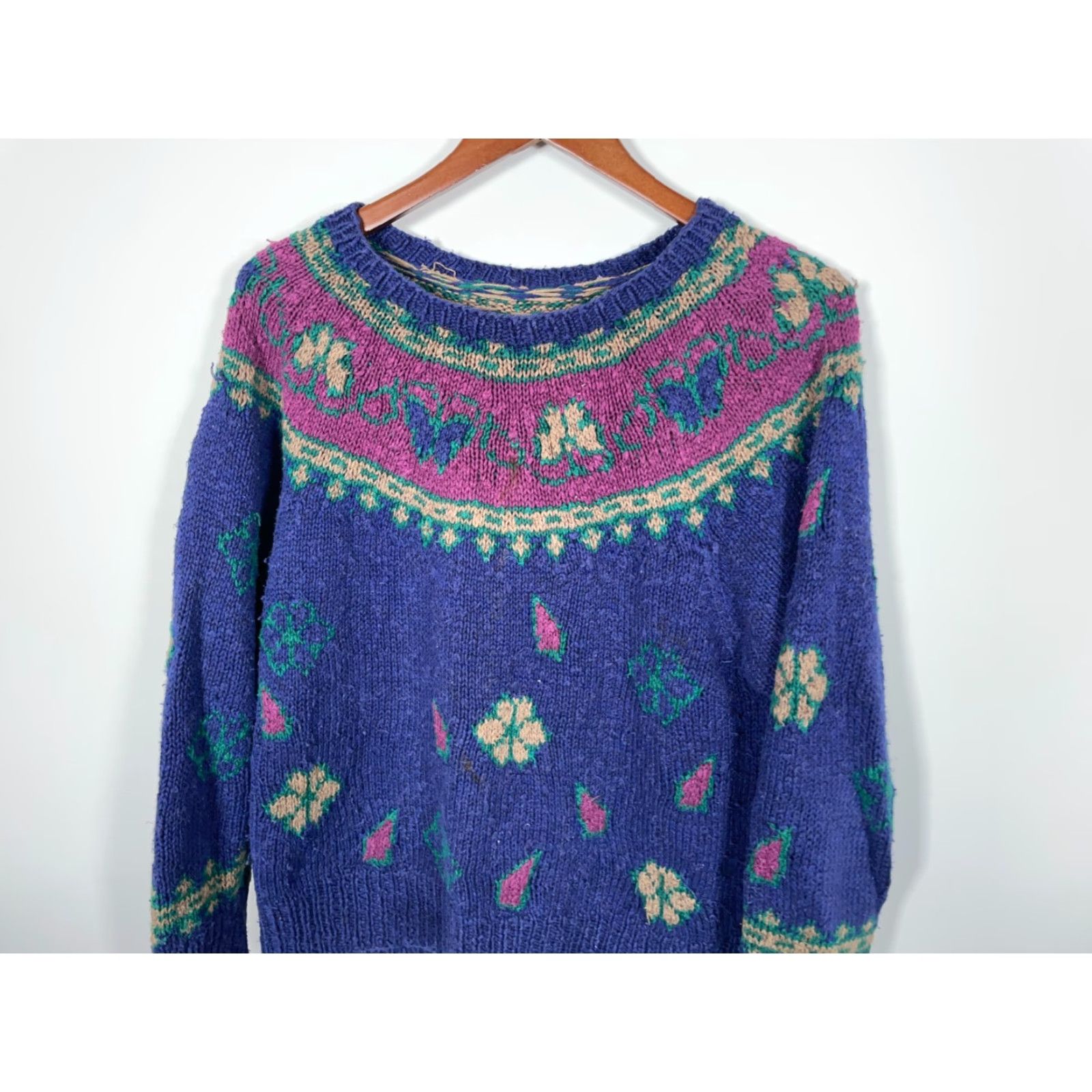 Vintage VINTAGE Floral Butterfly Pattern Sweater Women’s Medium Dark Blue Chunky Knit Boxy 90s Preppy Size M / US 6-8 / IT 42-44 - 3 Thumbnail