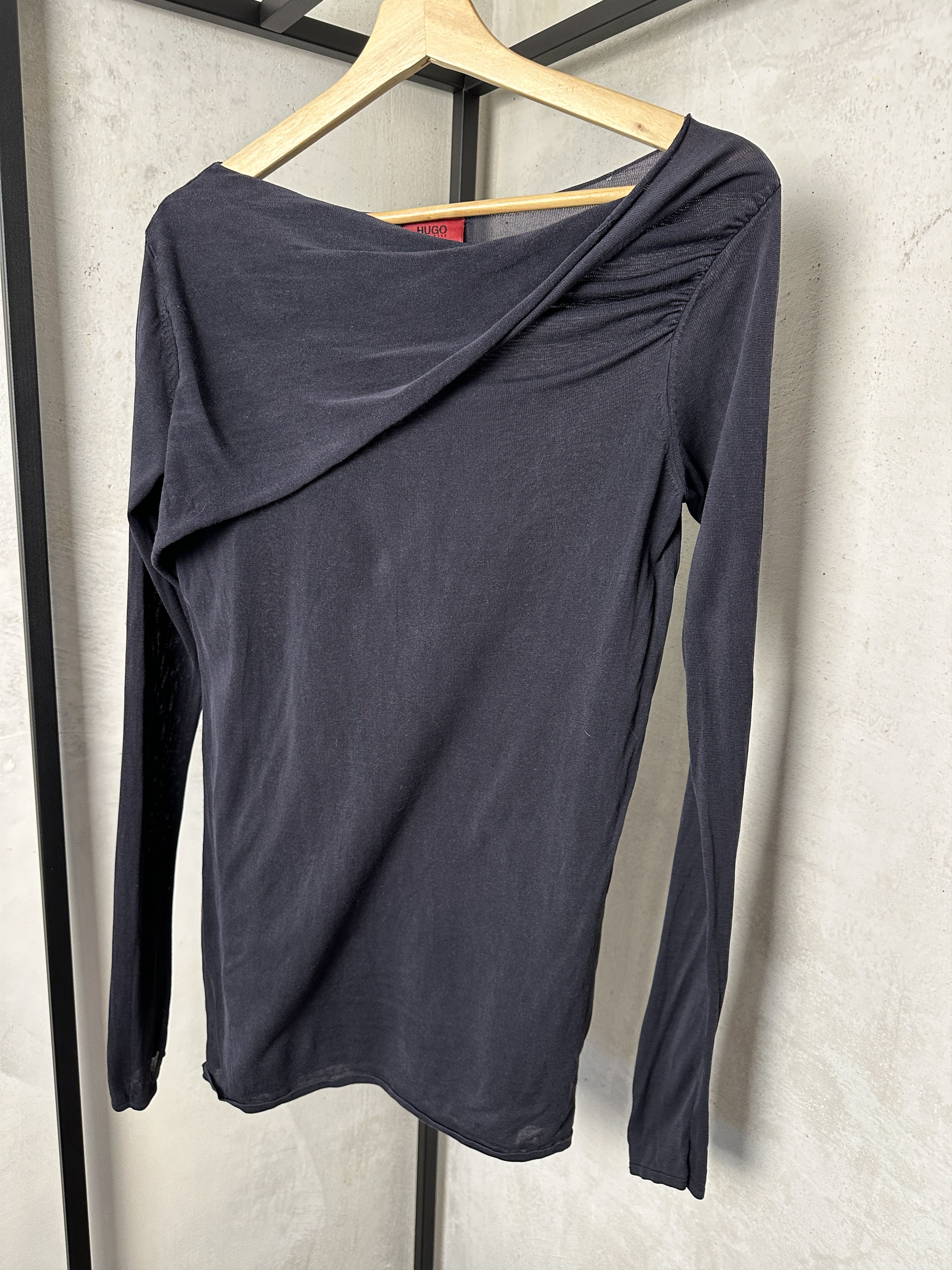 Hugo Hugo Long-Sleeve Top Size S / US 4 / IT 40 - 4 Thumbnail