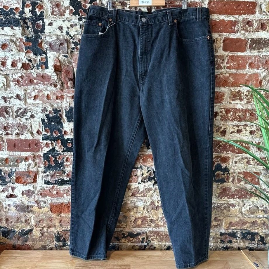 Levi's VINTAGE Levi's 560 Levi's Jeans 40x29.5 Black Tapered Leg 5-Pocket Denim Zip Mens Retro USA Logo Size US 40 / EU 56 - 2 Thumbnail