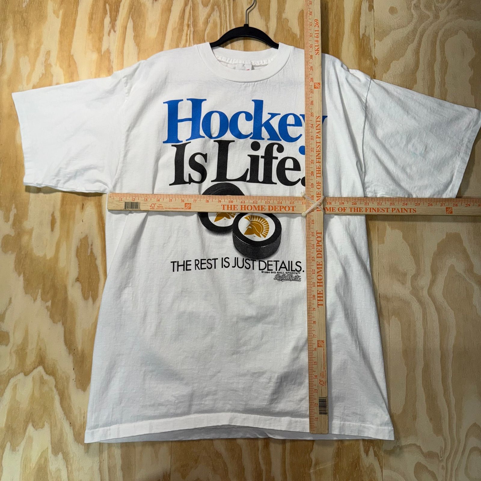Vintage Vintage Y2K hockey is life big ball sports wear 90s t-shirt Size US XL / EU 56 / 4 - 4 Thumbnail